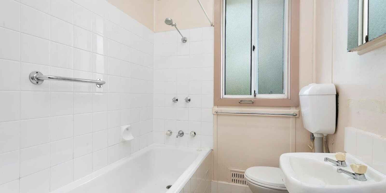 74 Sphinx Avenue Revesby