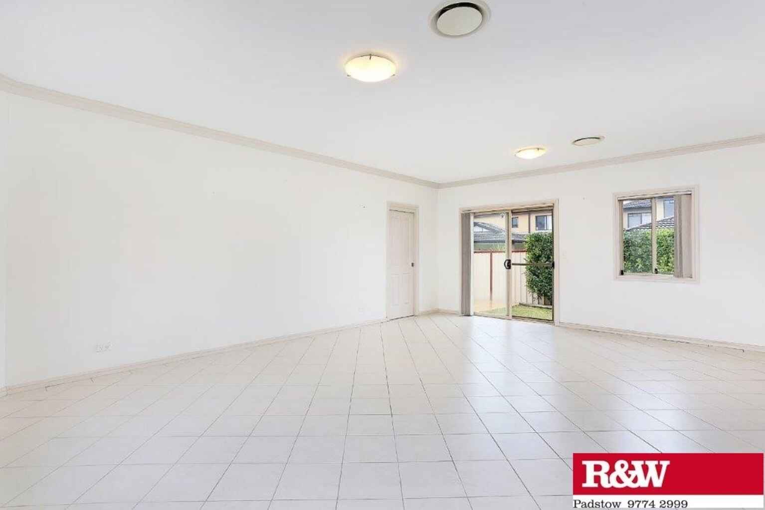 8/47 Chamberlain Road Padstow