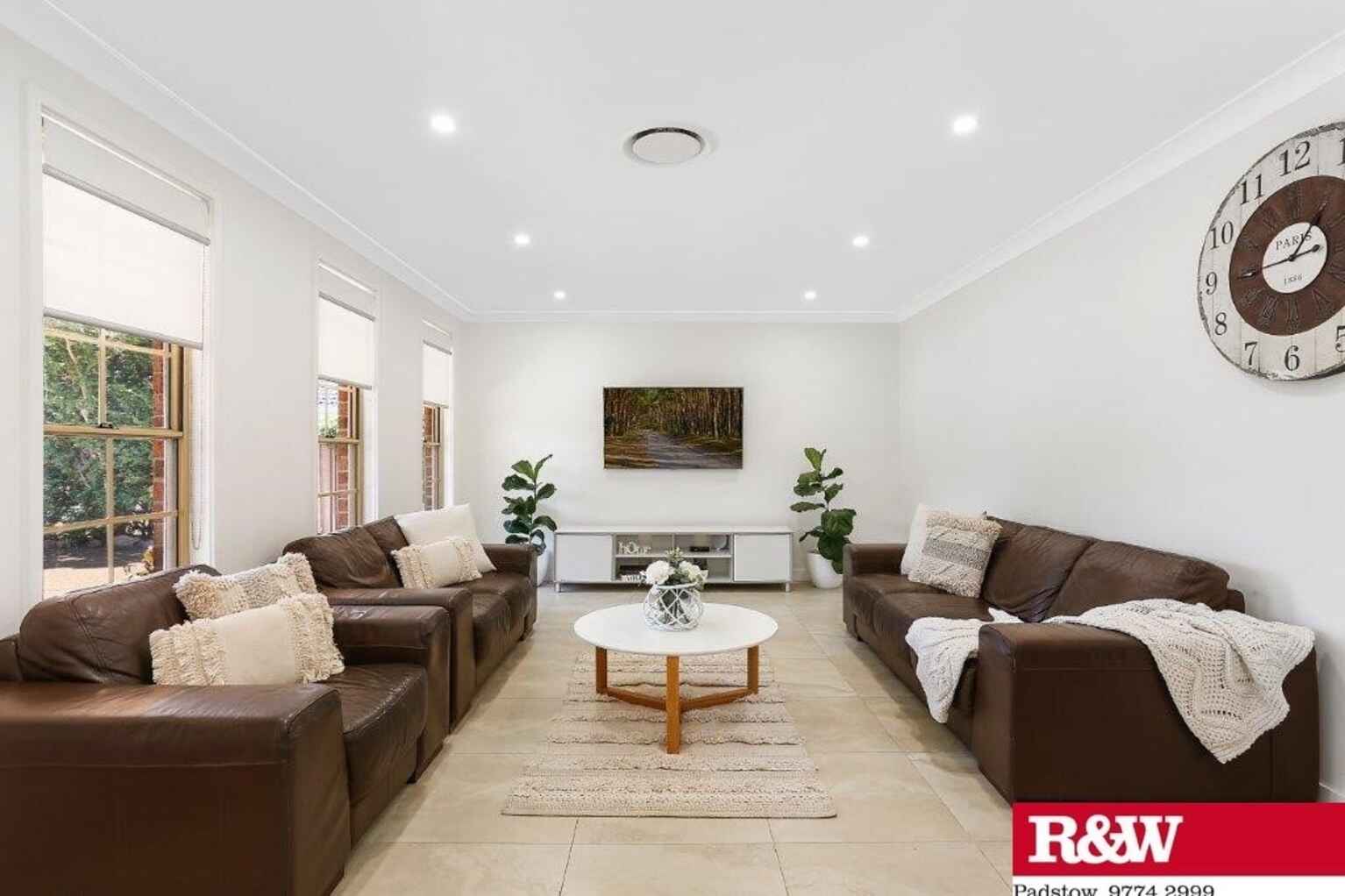 4 Ferrier Drive Menai 4 Ferrier Drive Menai