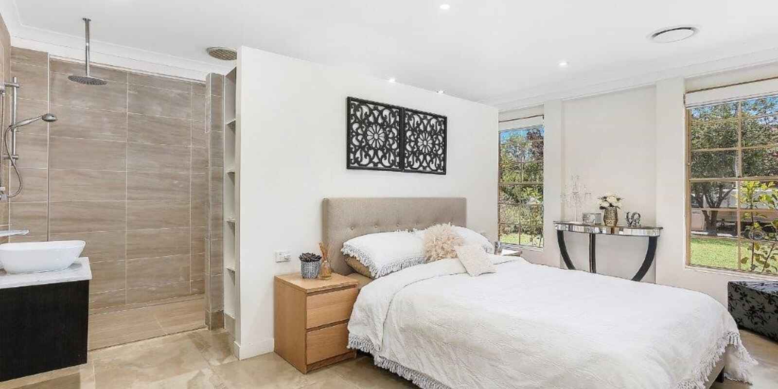 4 Ferrier Drive Menai