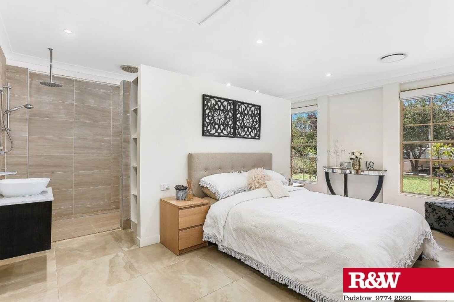 4 Ferrier Drive Menai 4 Ferrier Drive Menai