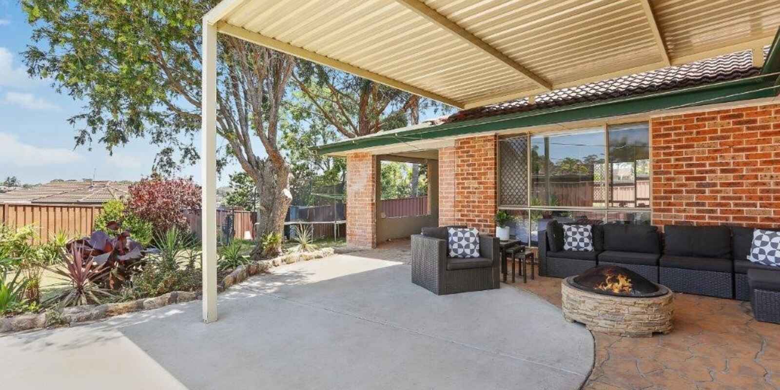 4 Ferrier Drive Menai