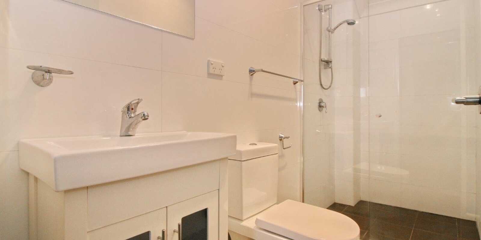 2/156 Alma Road Padstow