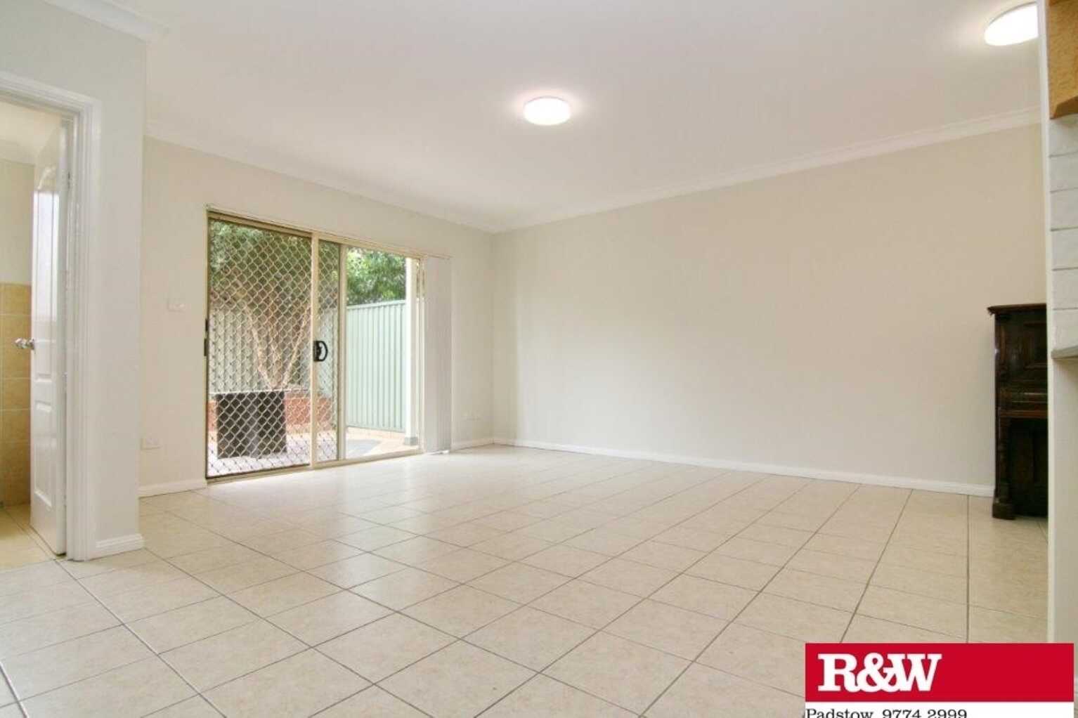 2/113 Penshurst Road Narwee