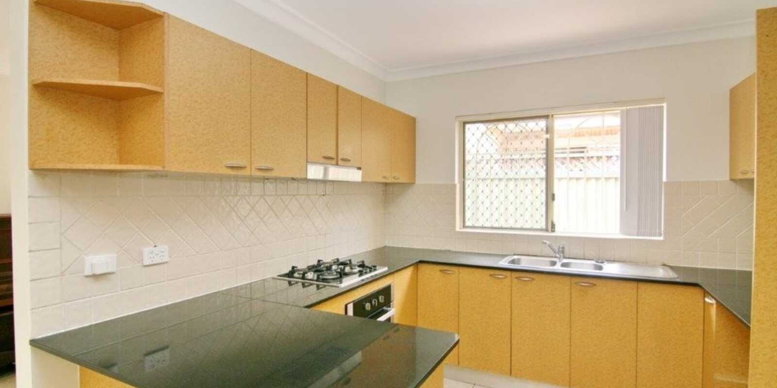 2/113 Penshurst Road Narwee