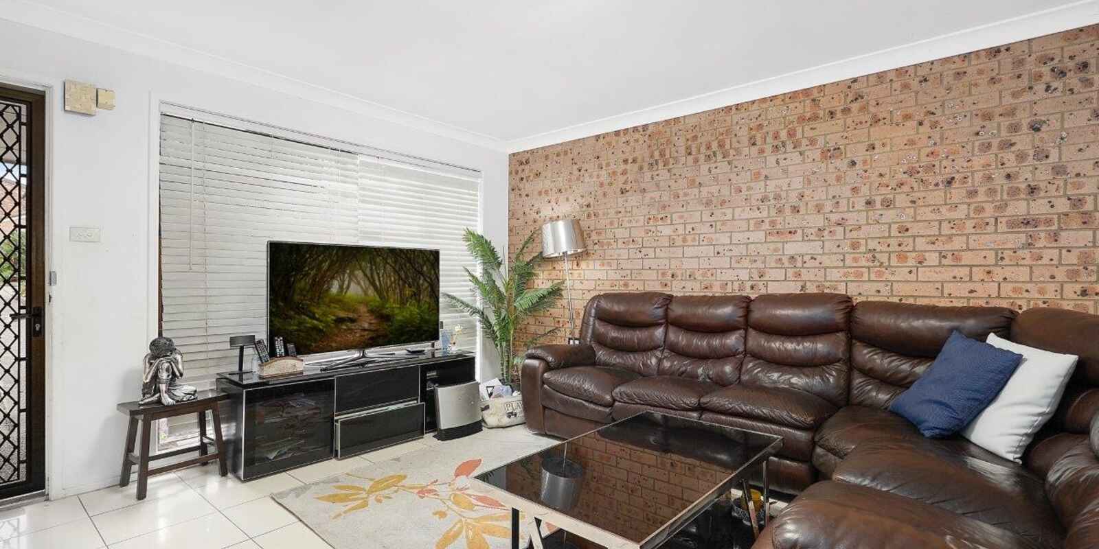 13/220 Newbridge Road Moorebank 13/220 Newbridge Road Moorebank
