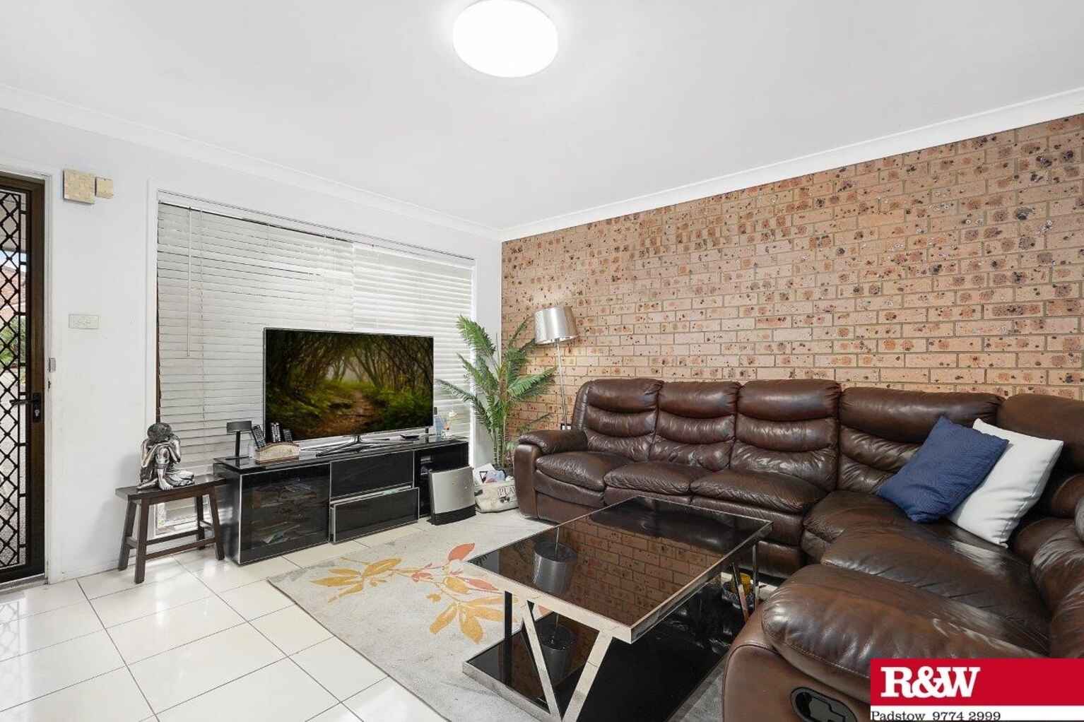 13/220 Newbridge Road Moorebank 13/220 Newbridge Road Moorebank