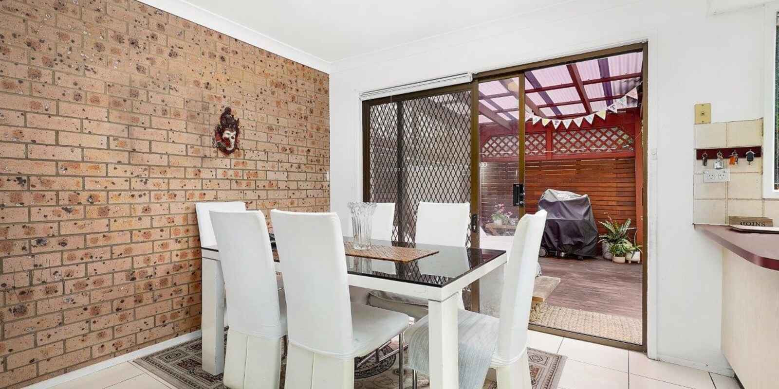 13/220 Newbridge Road Moorebank 13/220 Newbridge Road Moorebank