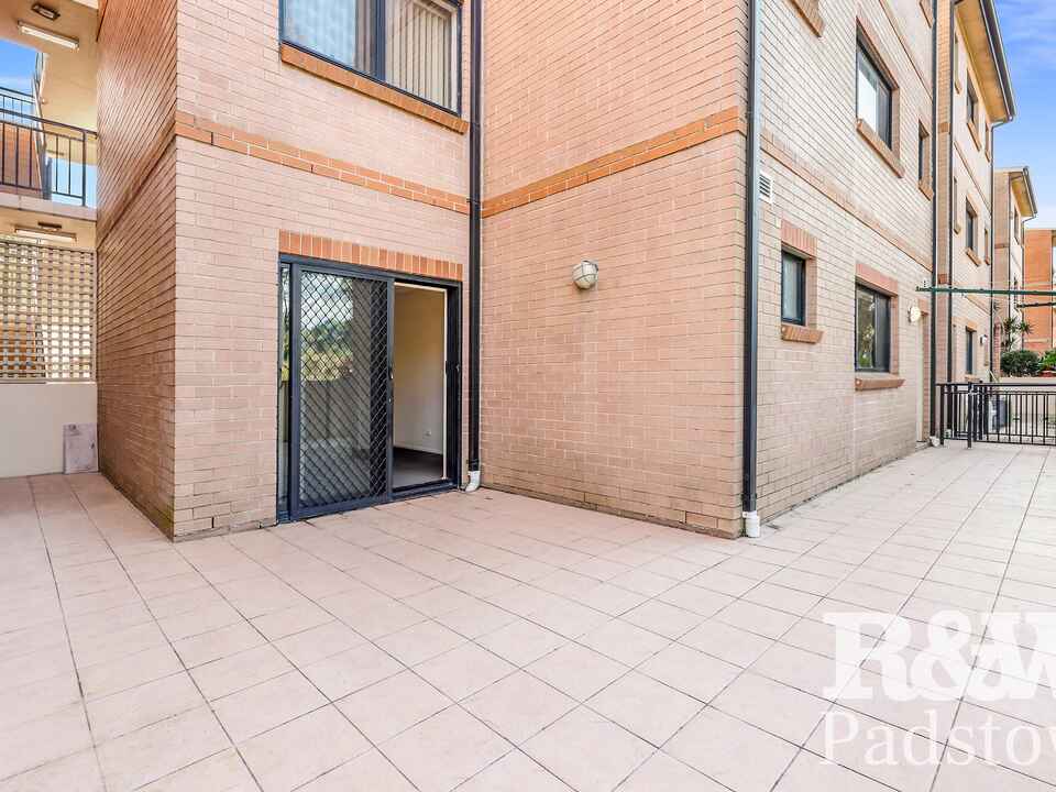43/68 Davies Road Padstow