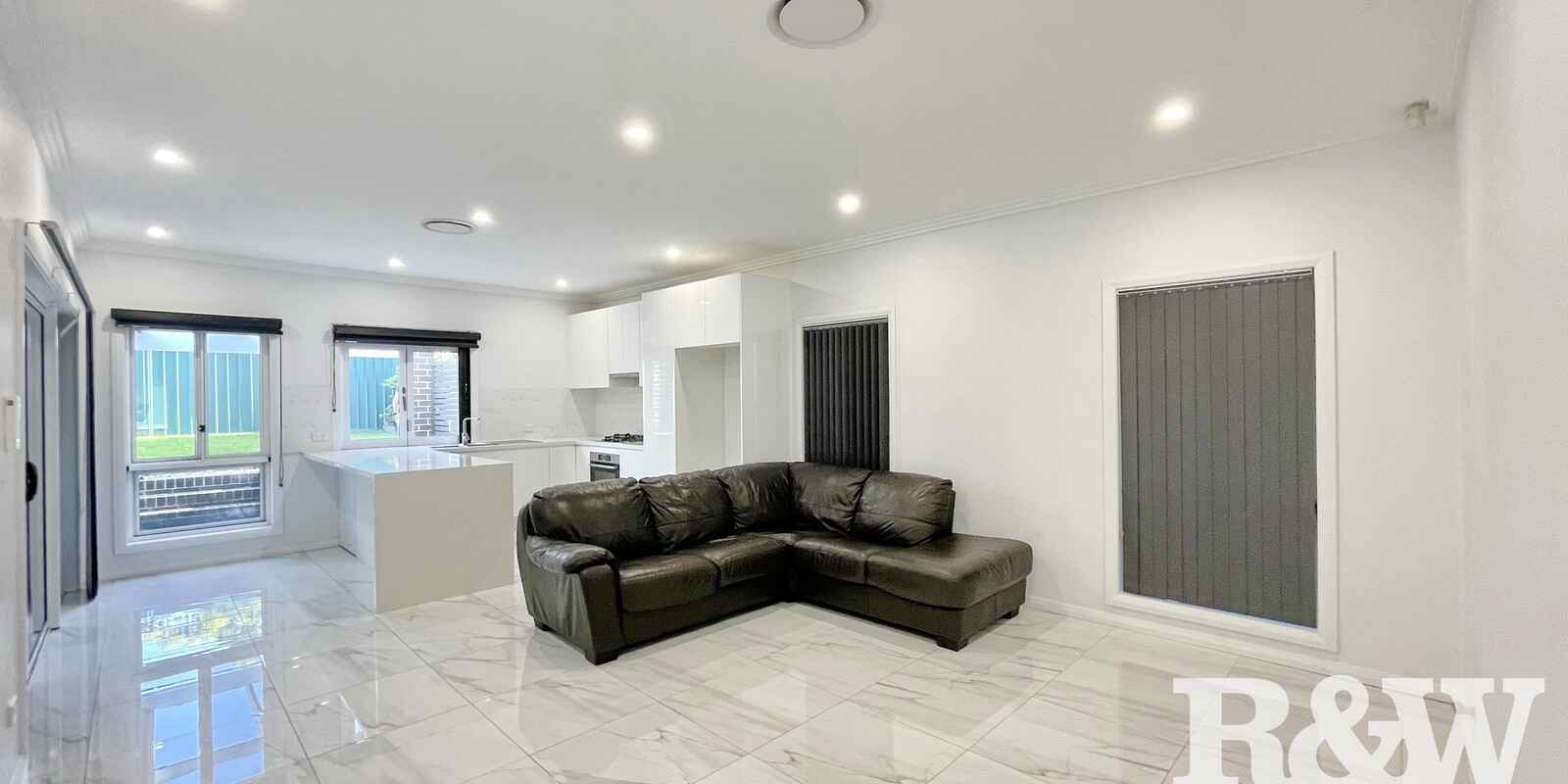 46 Hendy Avenue Panania