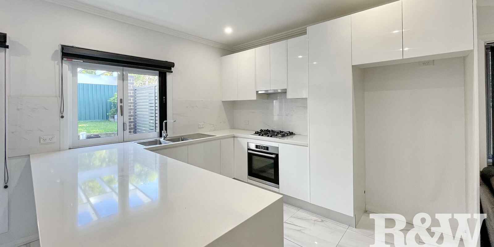 46 Hendy Avenue Panania