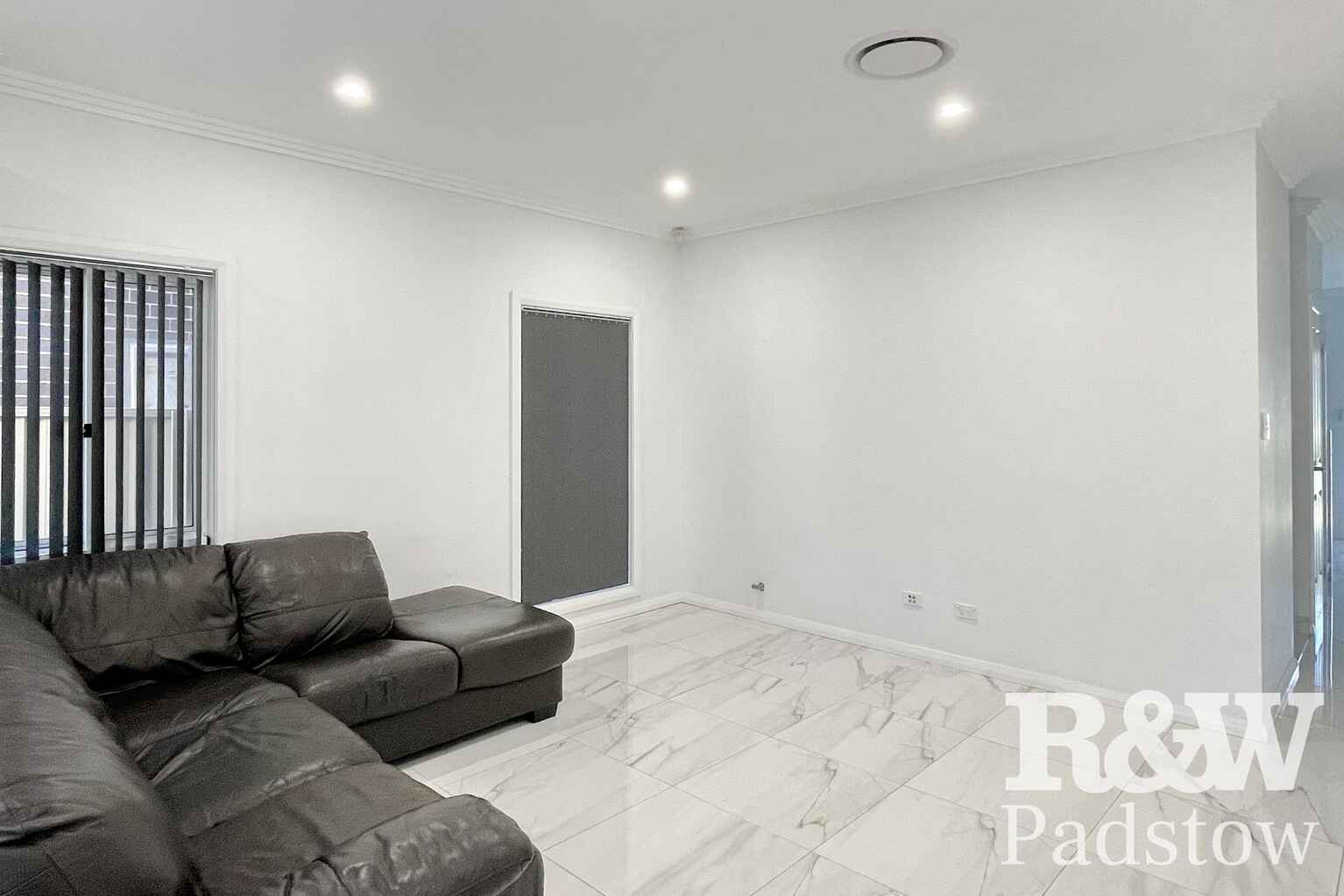 46 Hendy Avenue Panania