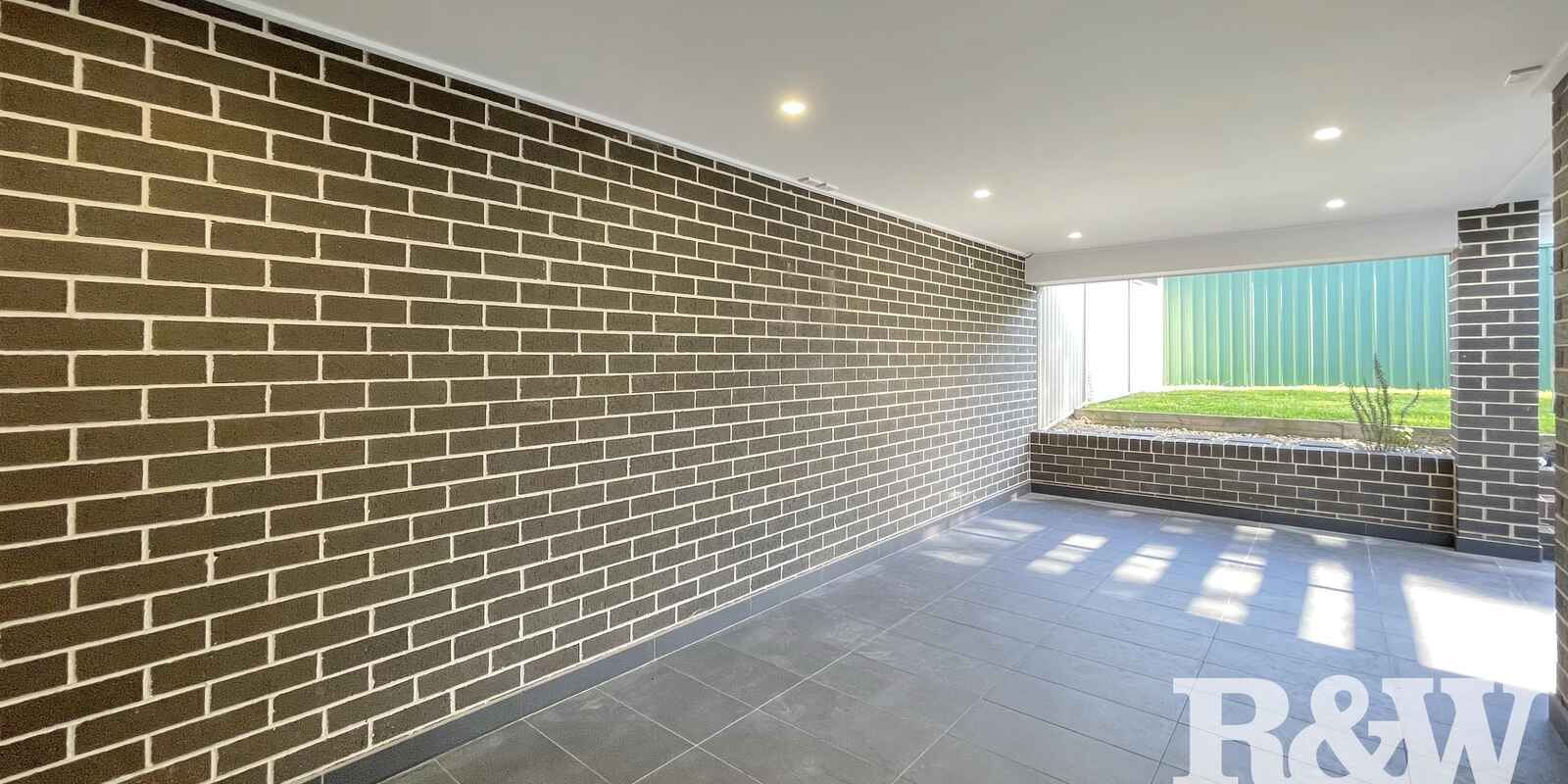 46 Hendy Avenue Panania