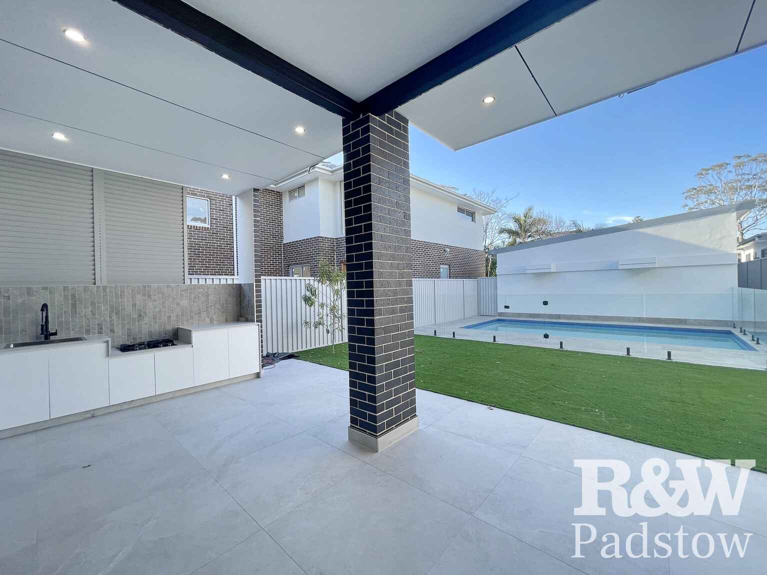 32A Uranus Road Padstow