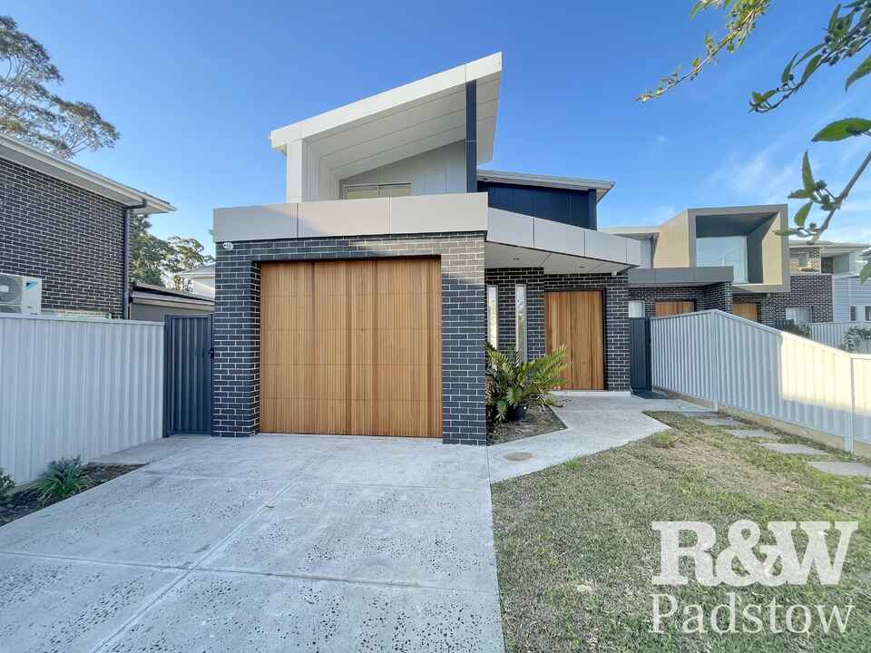 32A Uranus Road Padstow
