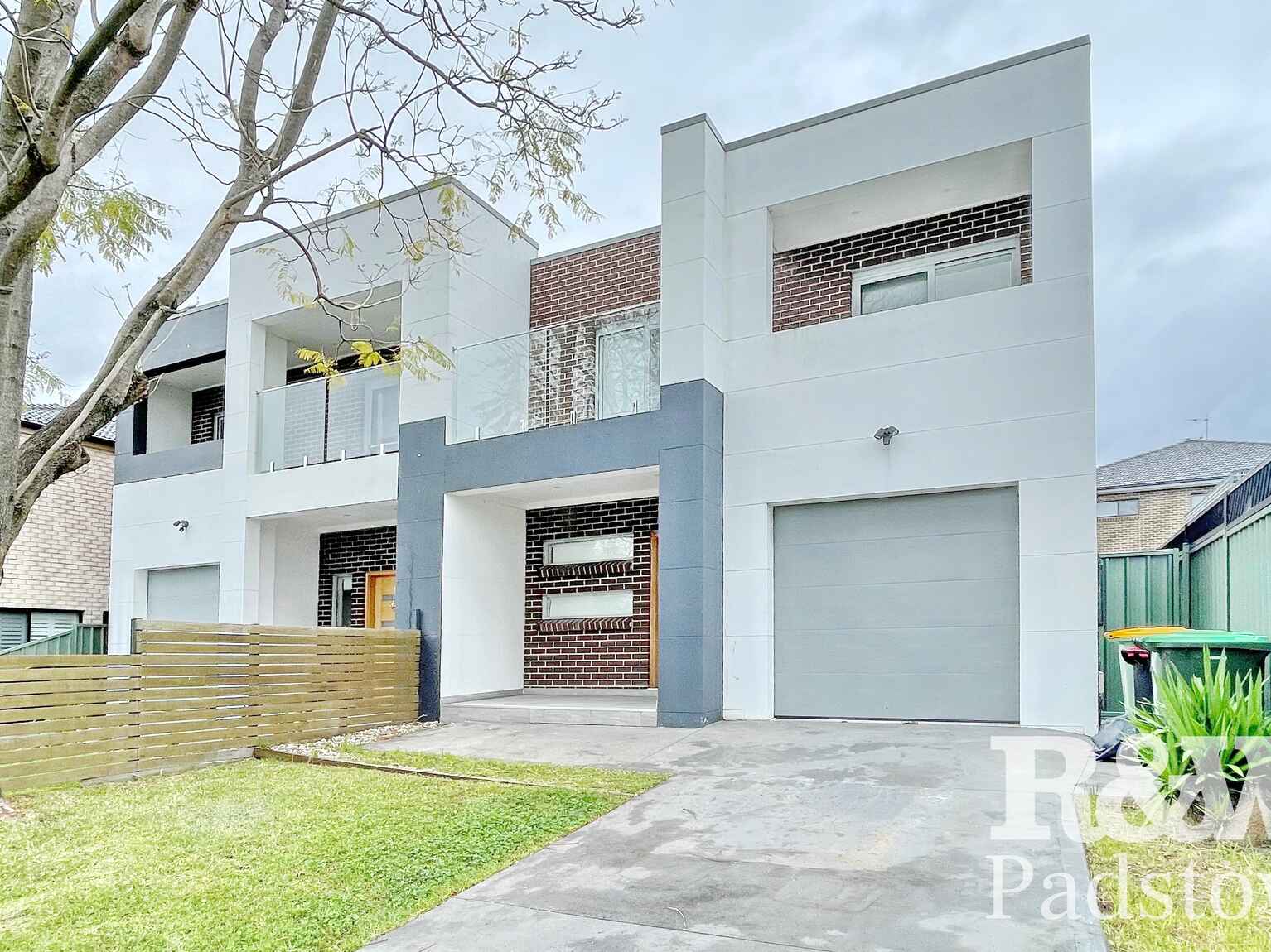 15A Enright Street East Hills