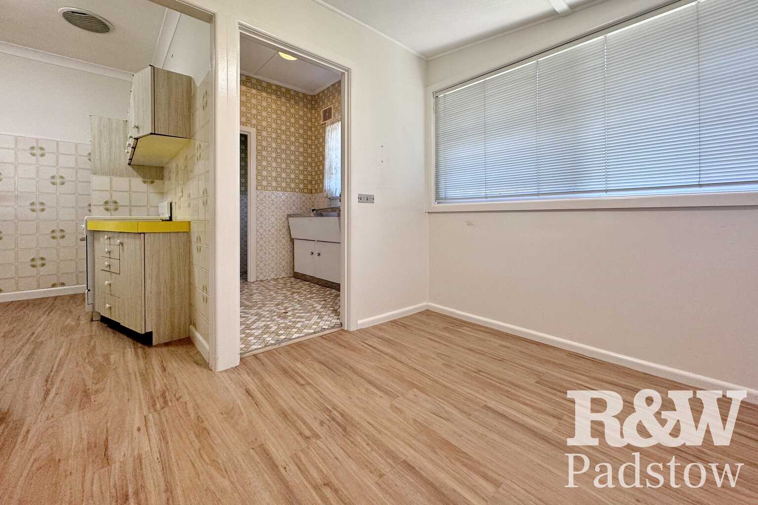 81 Stoney Creek Road Beverly Hills