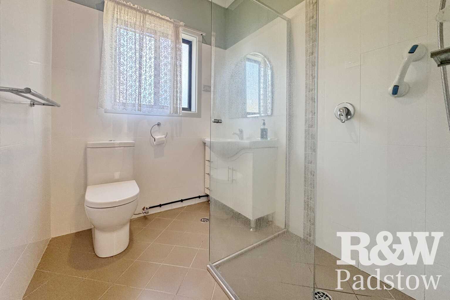 81 Stoney Creek Road Beverly Hills