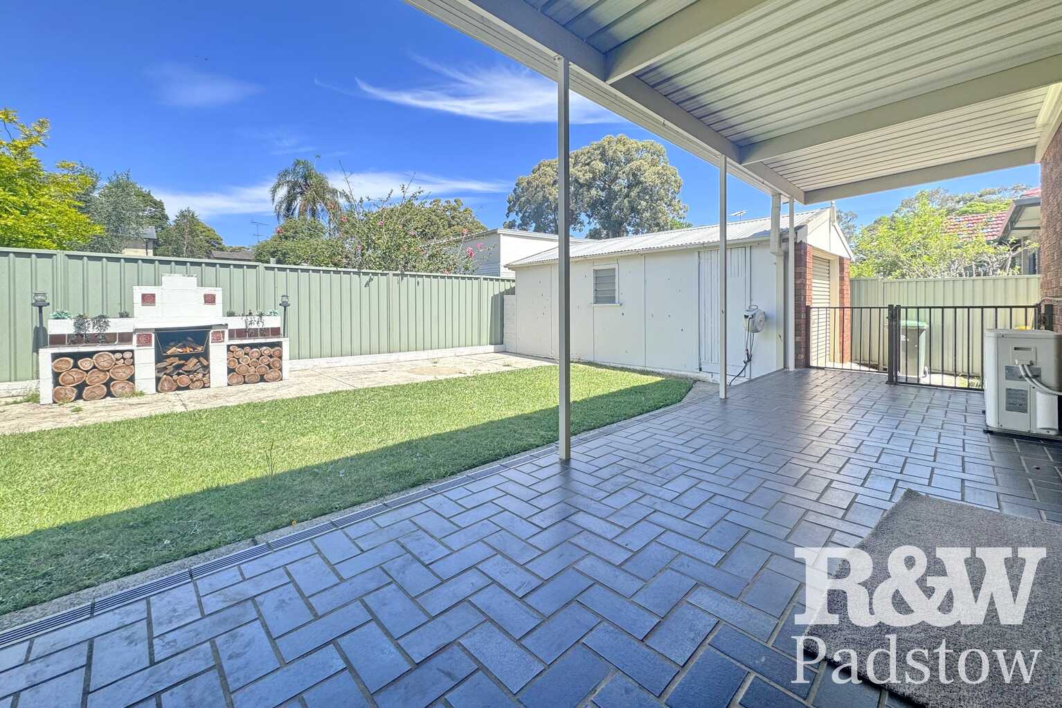 81 Stoney Creek Road Beverly Hills