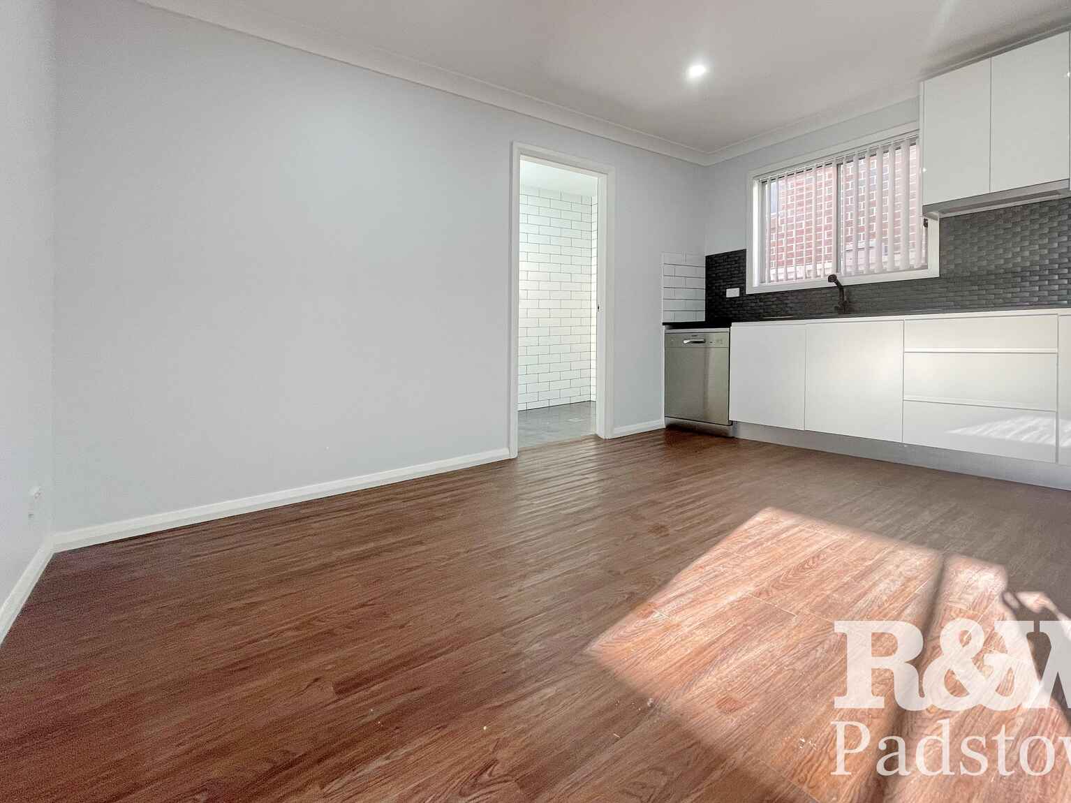 Villa For Lease 1/32 Uranus Road Padstow