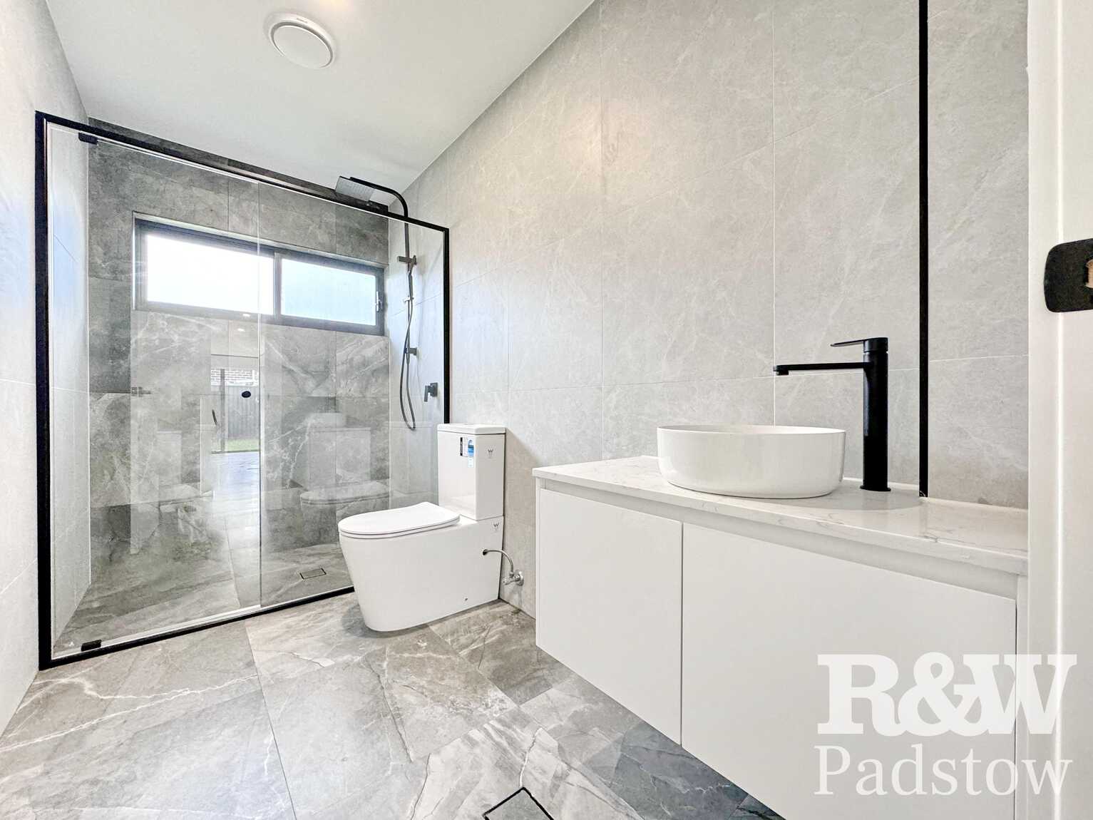 1/51 Ely Street Revesby