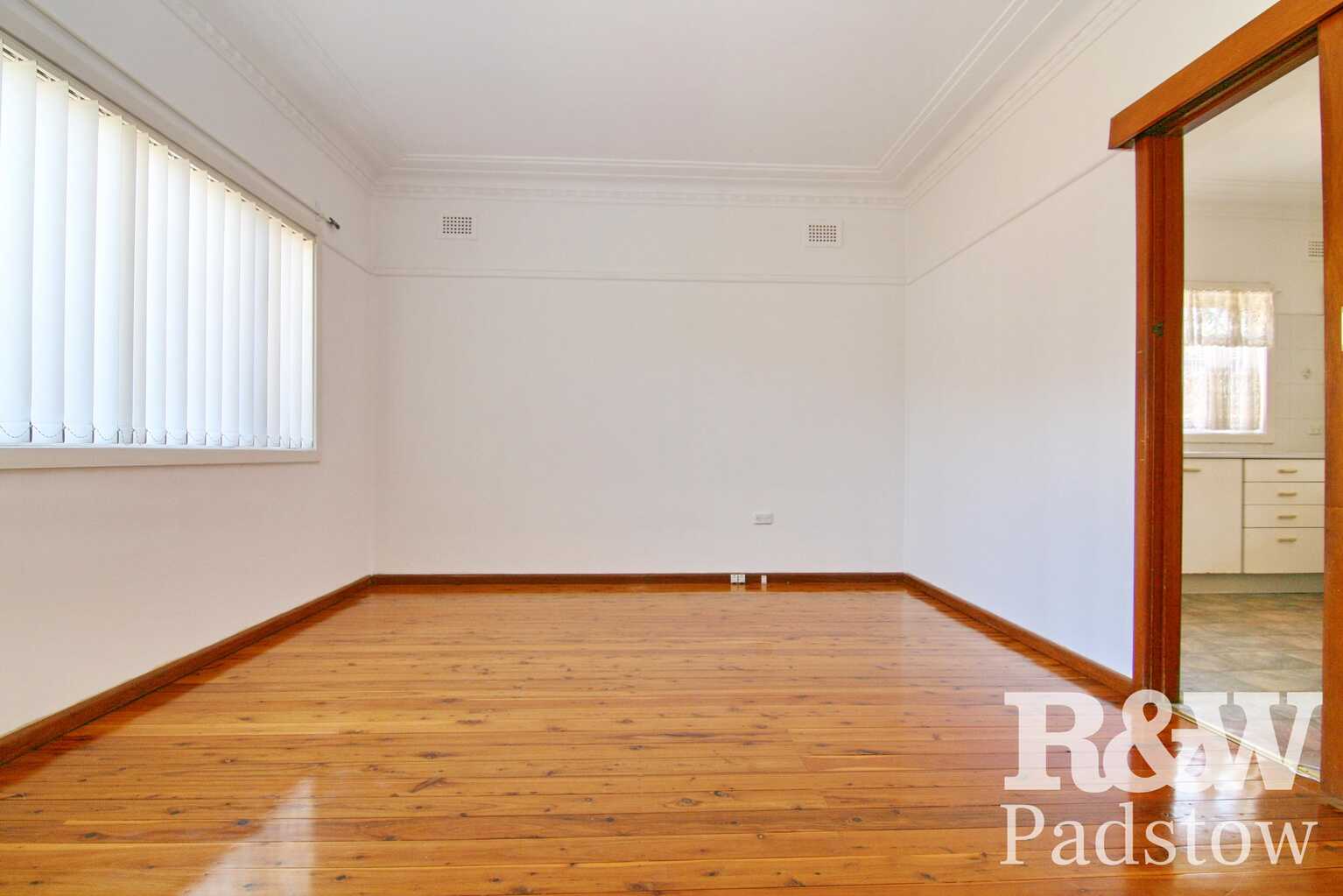 34 Archibald Street Padstow