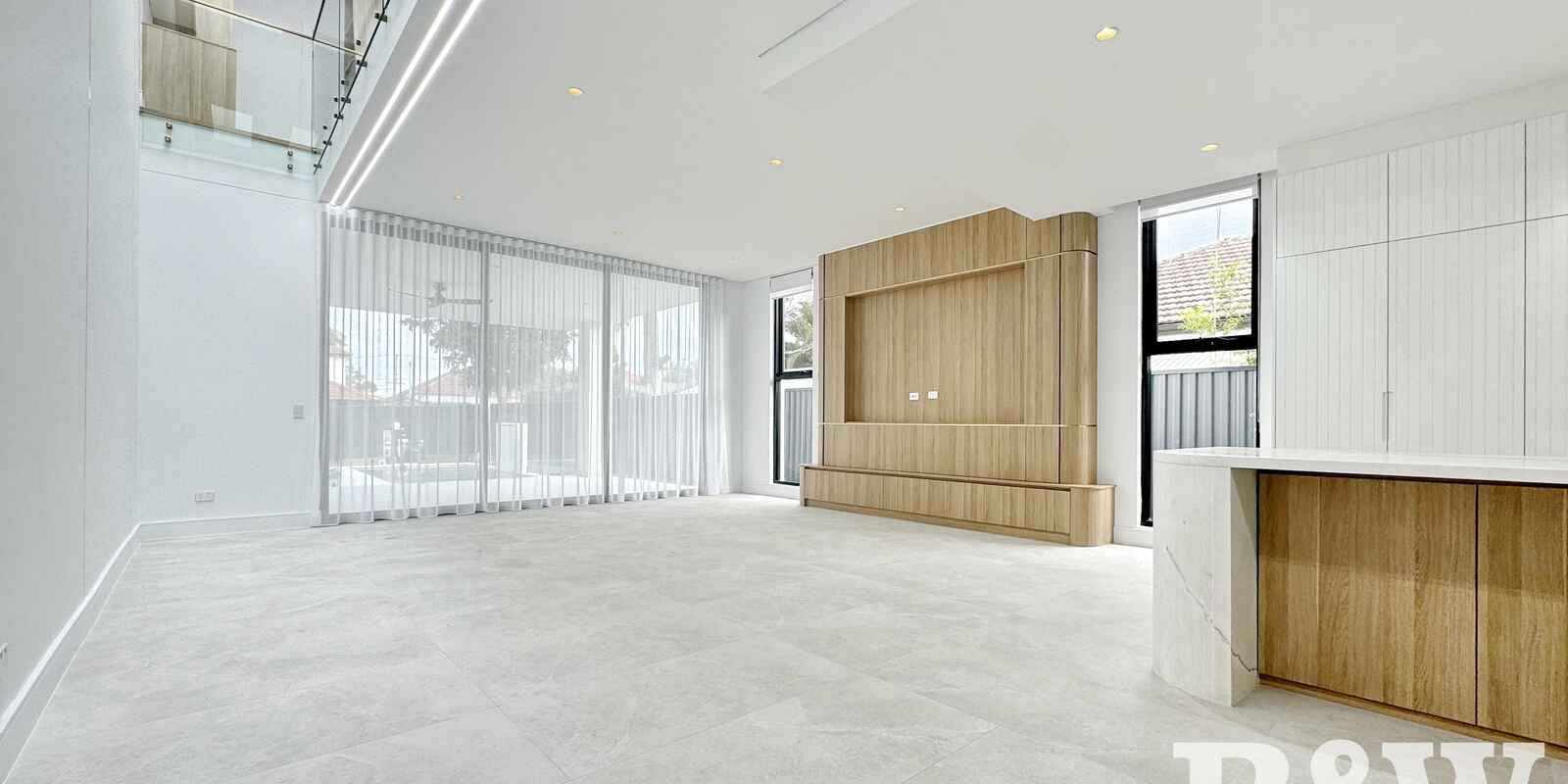 2/17 Robb Street Revesby