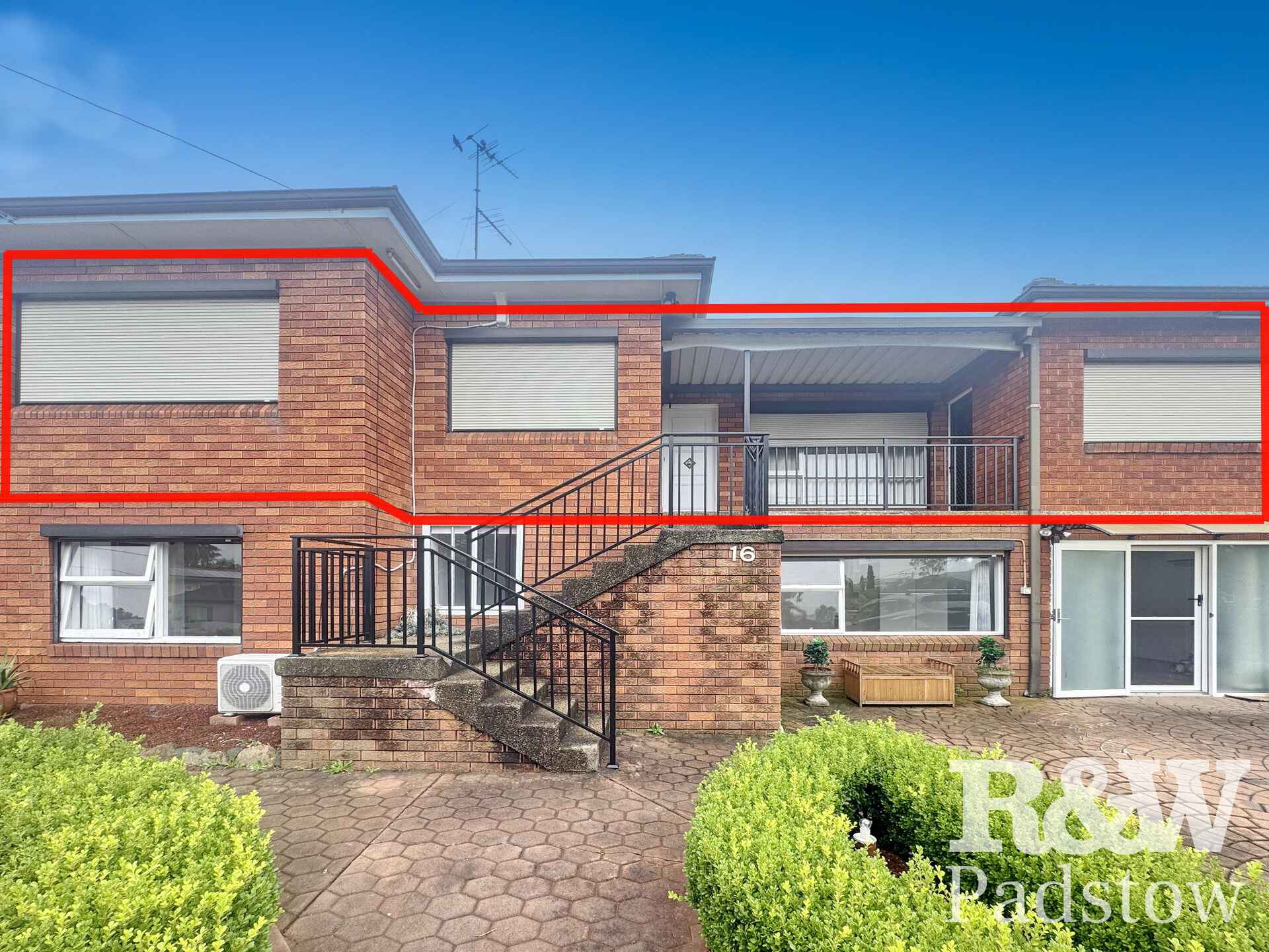 16 (main house up st Georgina Street Bass Hill