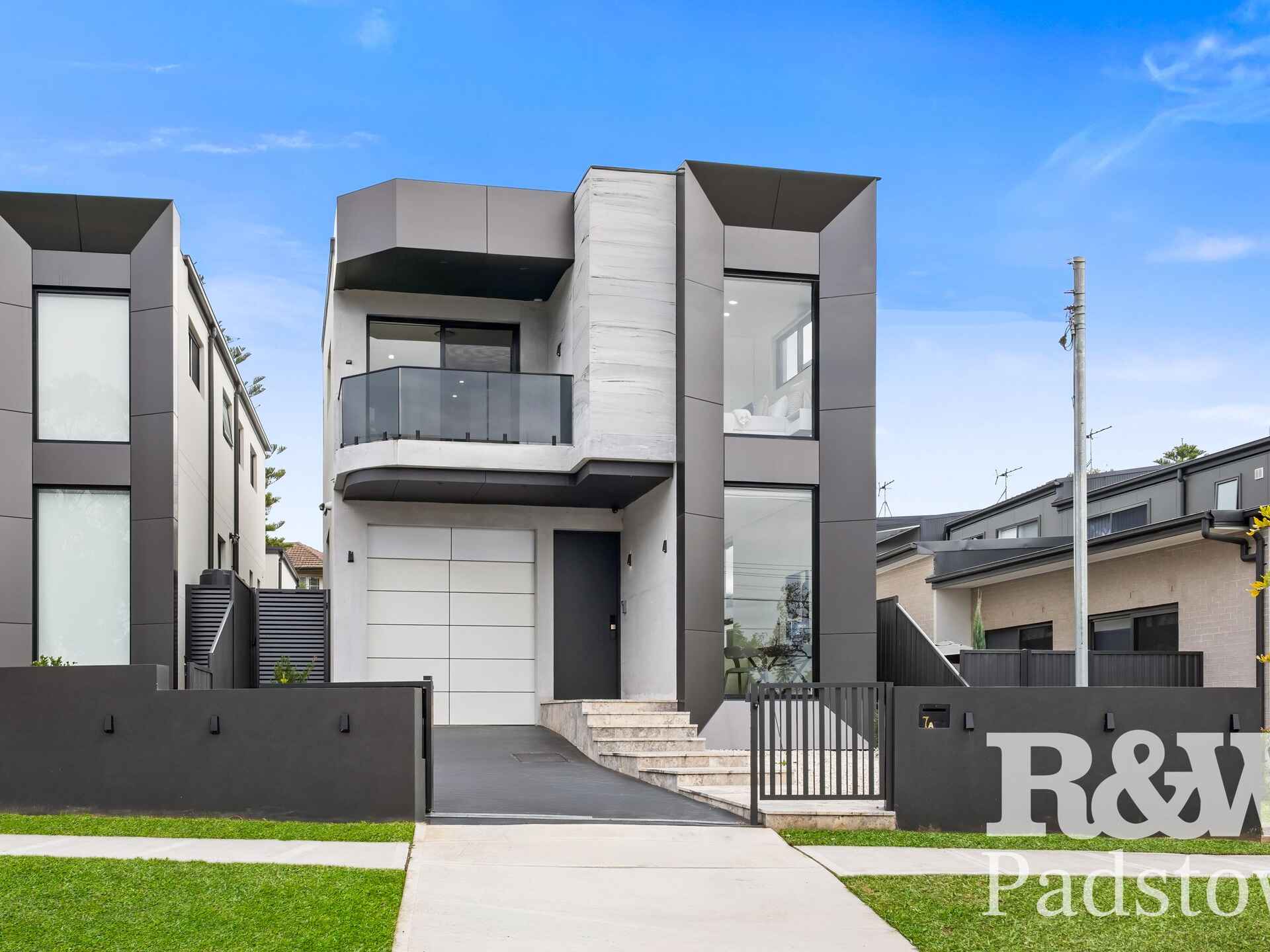 7A Holland Crescent Casula