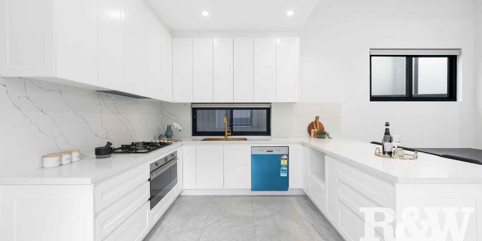 7A Holland Crescent Casula 7A Holland Crescent Casula