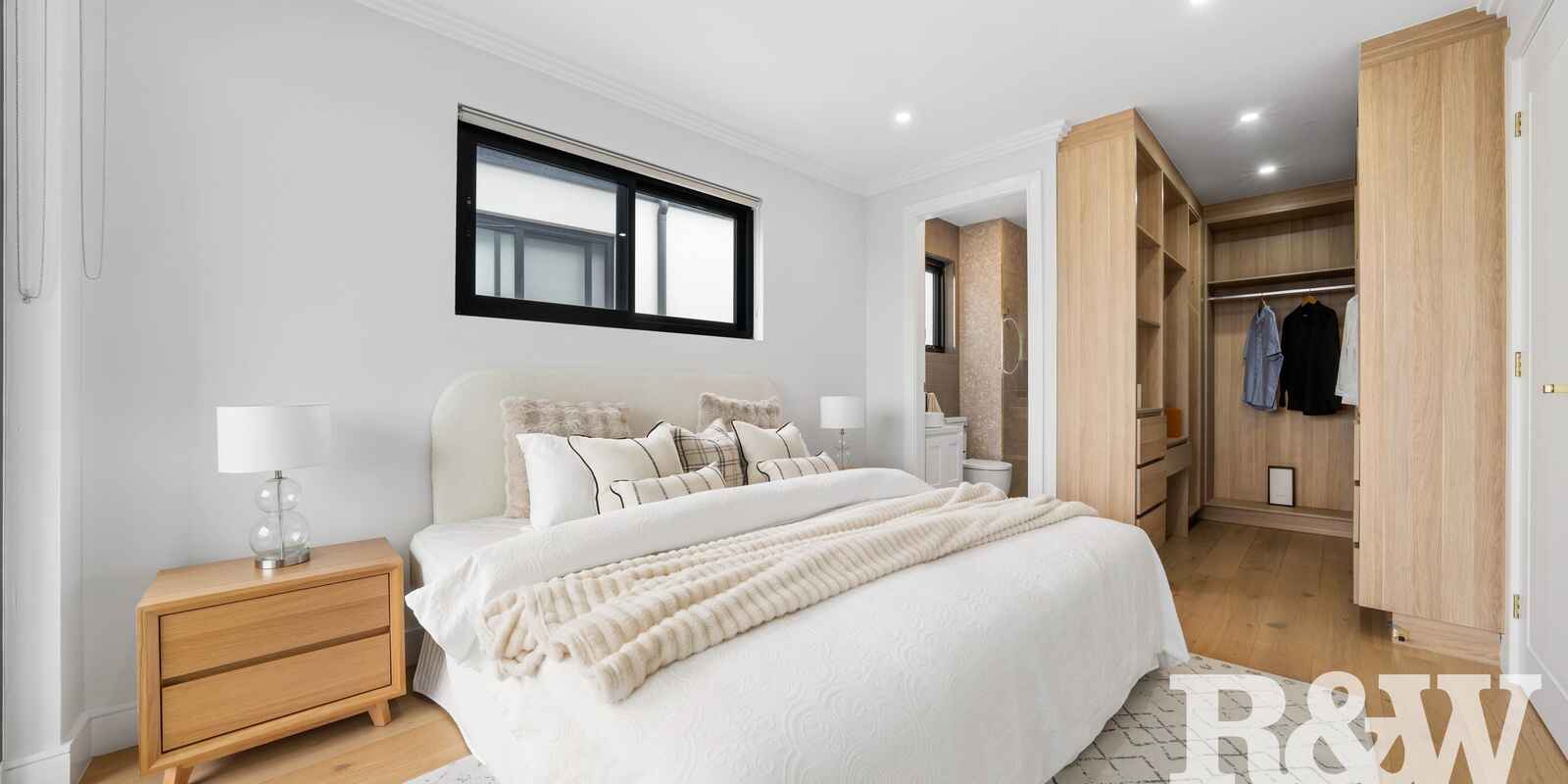7A Holland Crescent Casula 7A Holland Crescent Casula