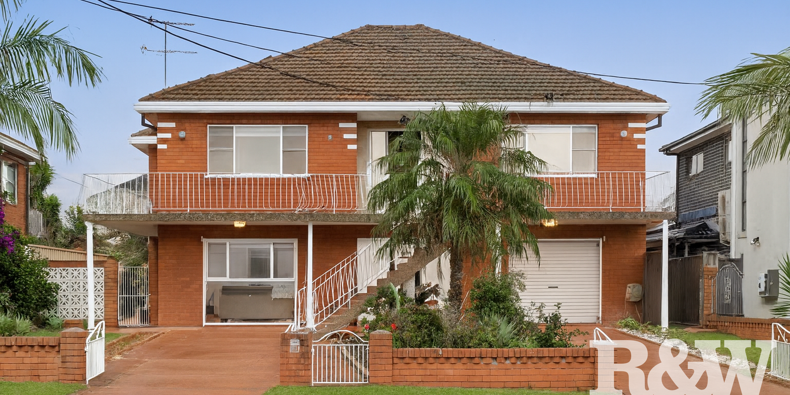 15 Hillcrest Avenue Moorebank 15 Hillcrest Avenue Moorebank