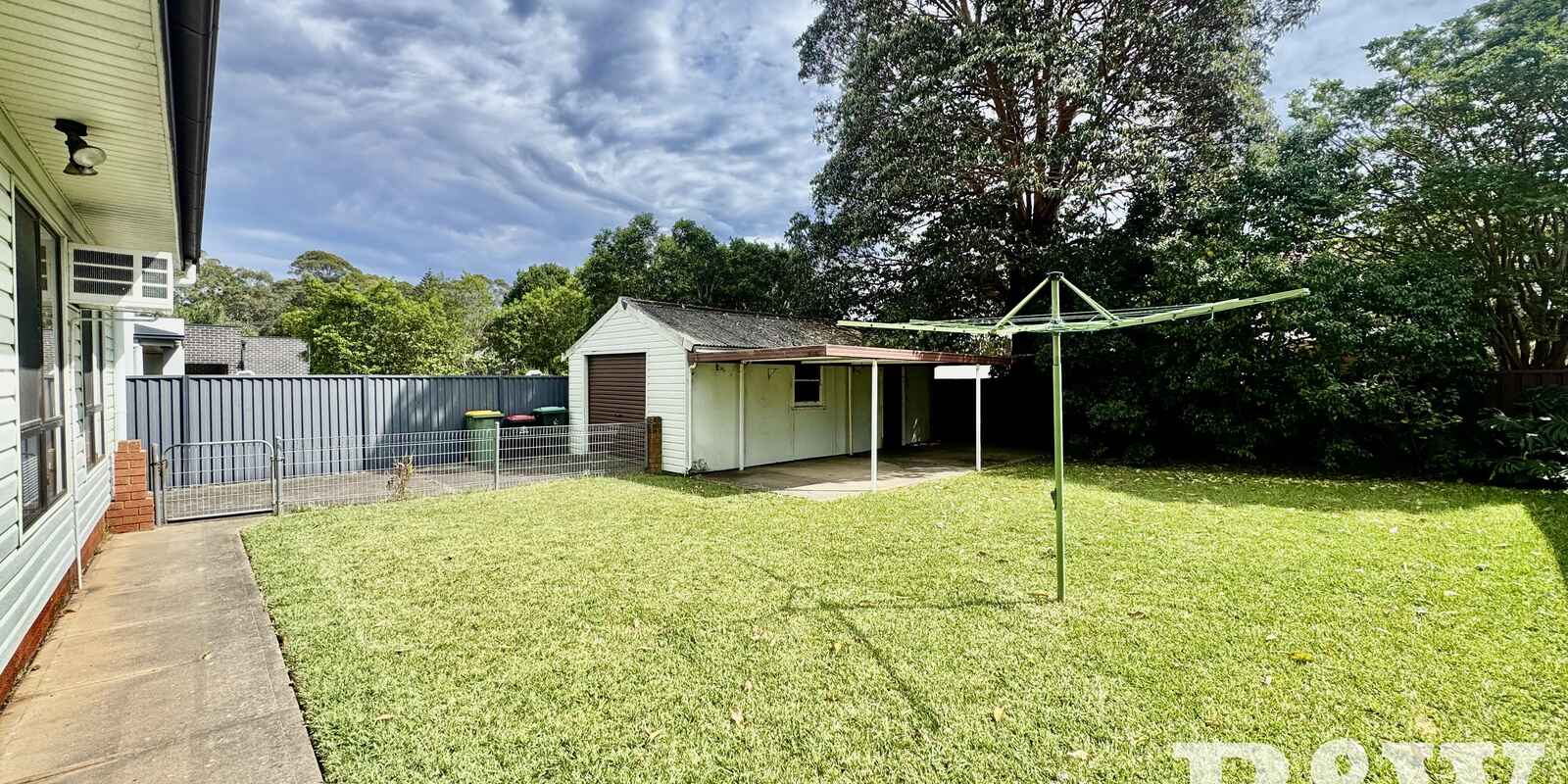 7 Ellesmere Street Panania