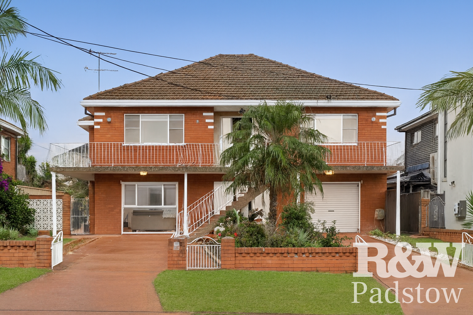 15 Hillcrest Avenue Moorebank