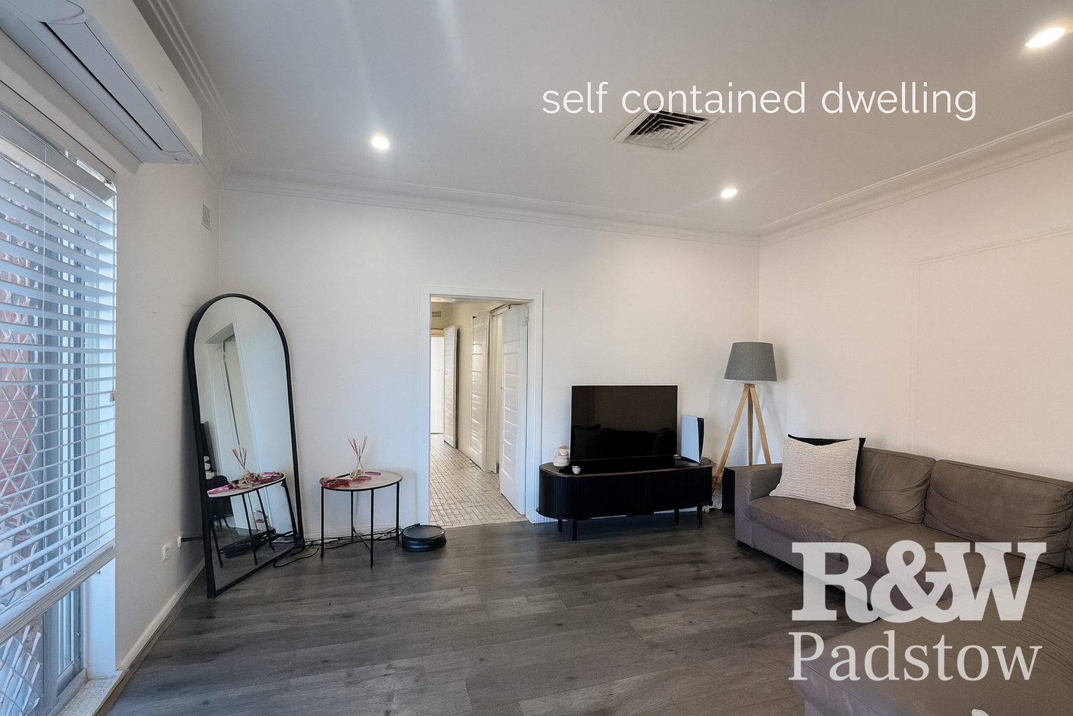 15 Hillcrest Avenue Moorebank