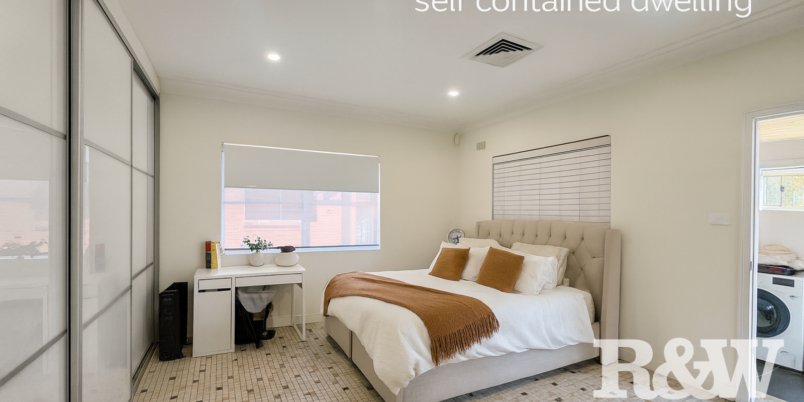 15 Hillcrest Avenue Moorebank