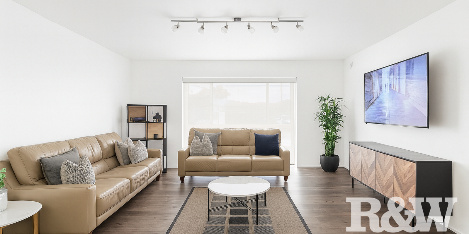 15 Hillcrest Avenue Moorebank