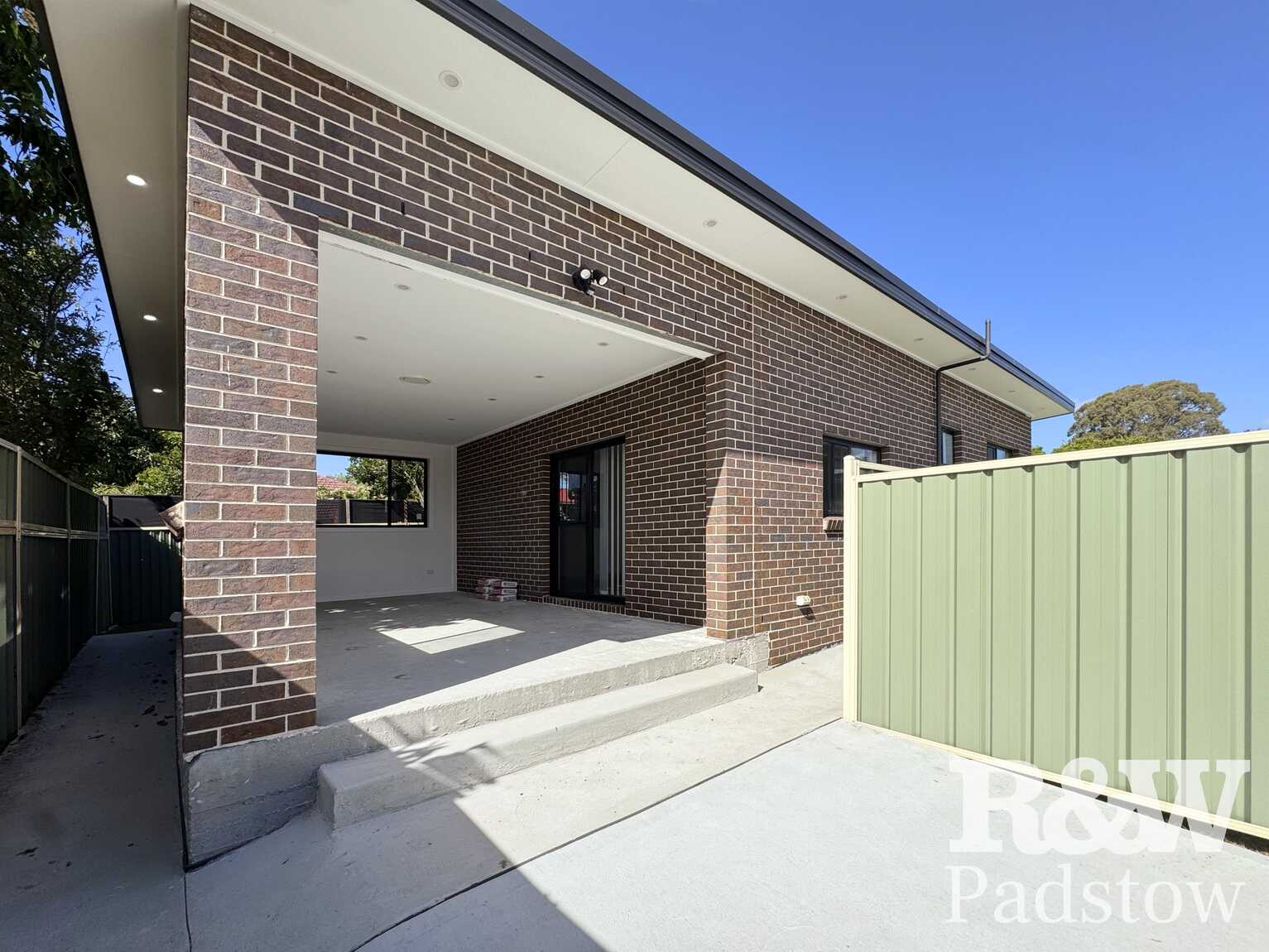 1/23 Rivenoak Ave Padstow Padstow