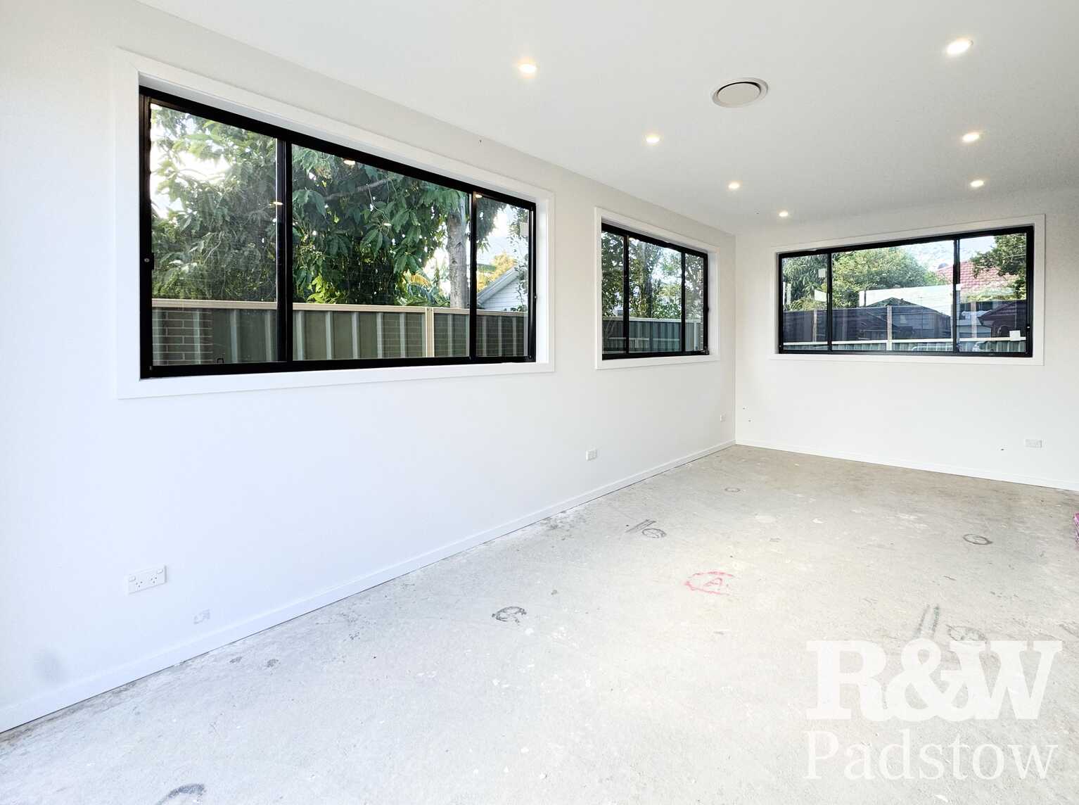 1/23 Rivenoak Ave Padstow Padstow