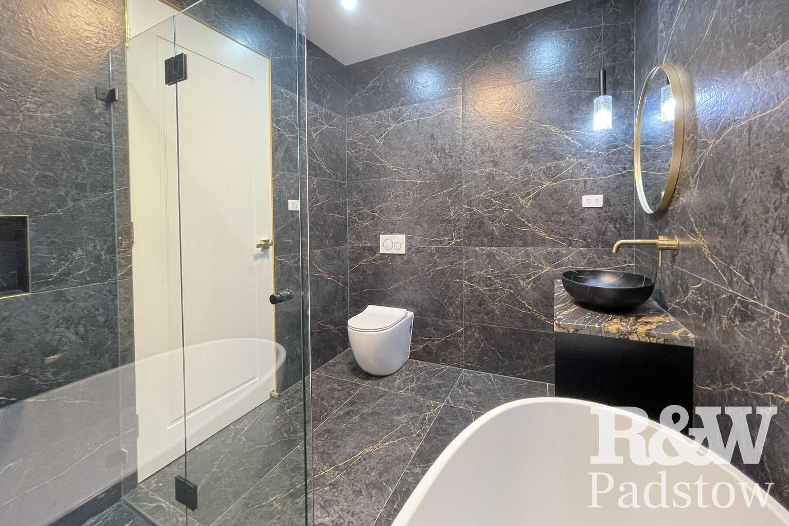 15A Creswell Street Revesby