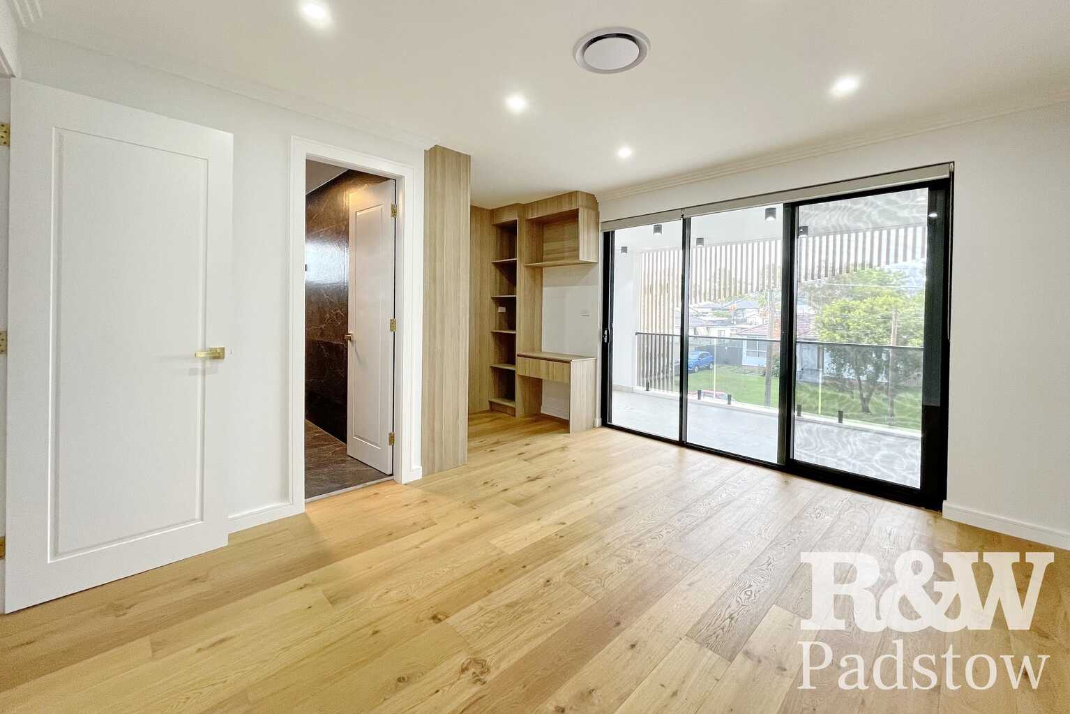 15A Creswell Street Revesby