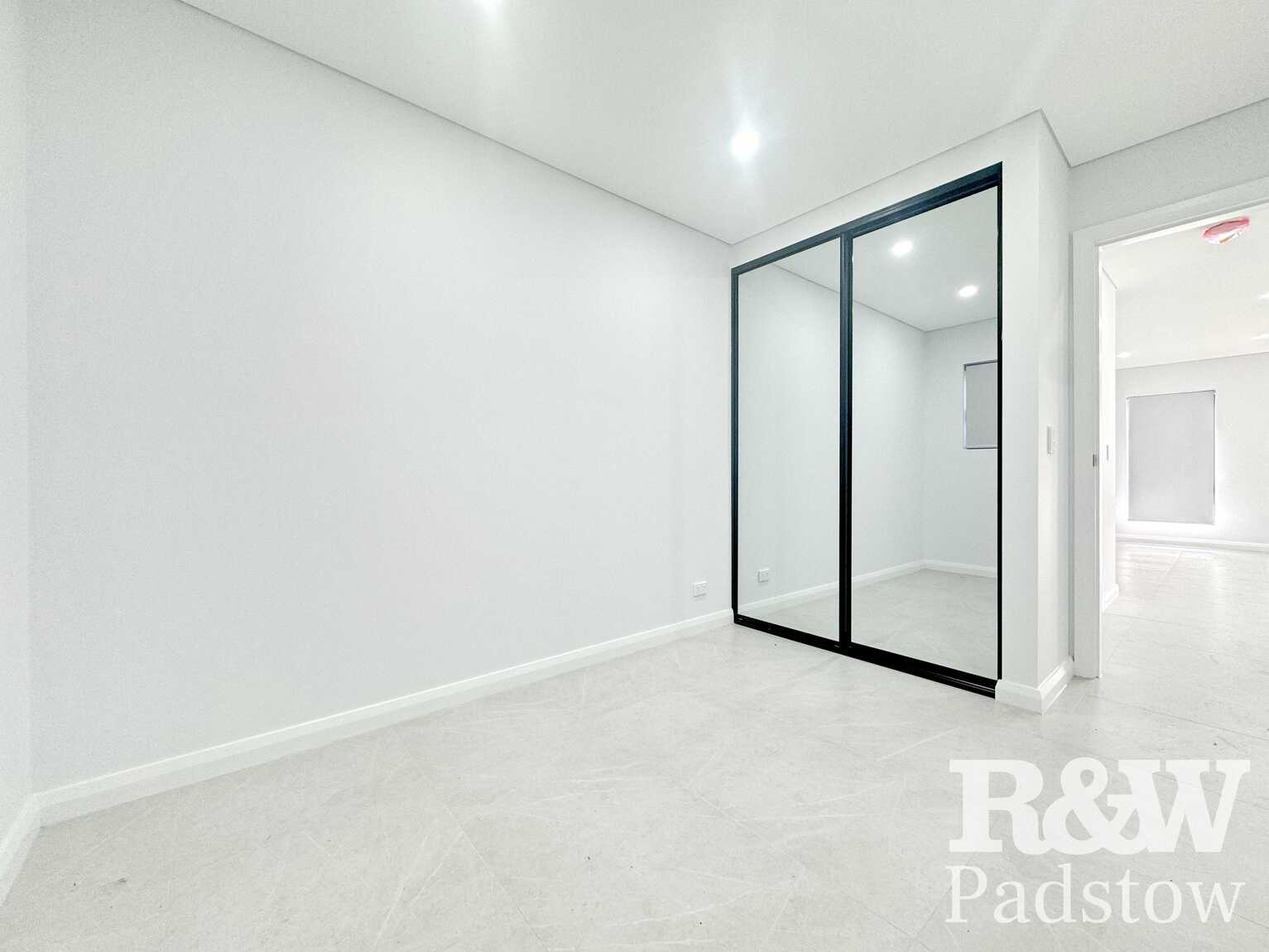 14a Milperra Road Revesby