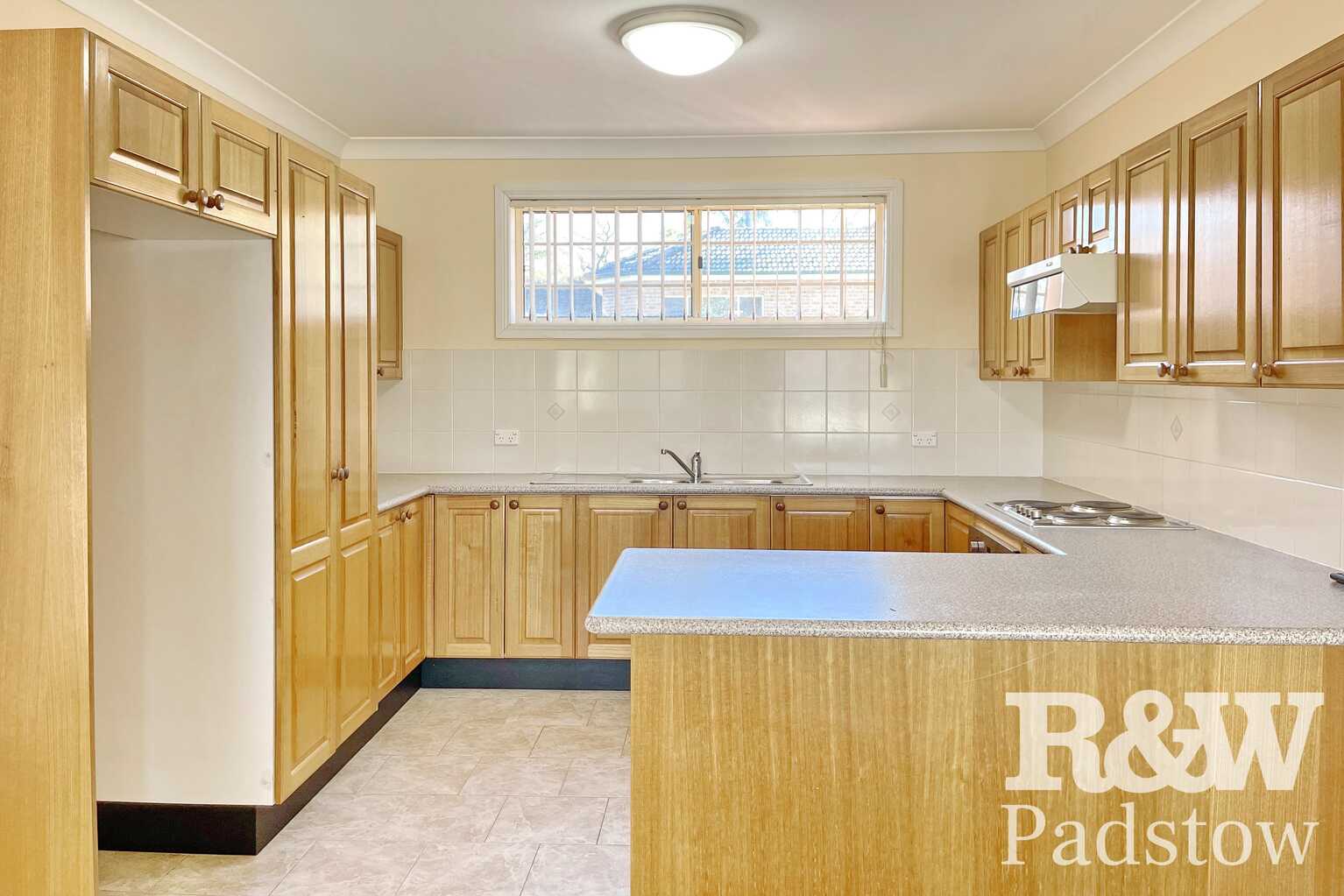 3/81 Vega Street Revesby