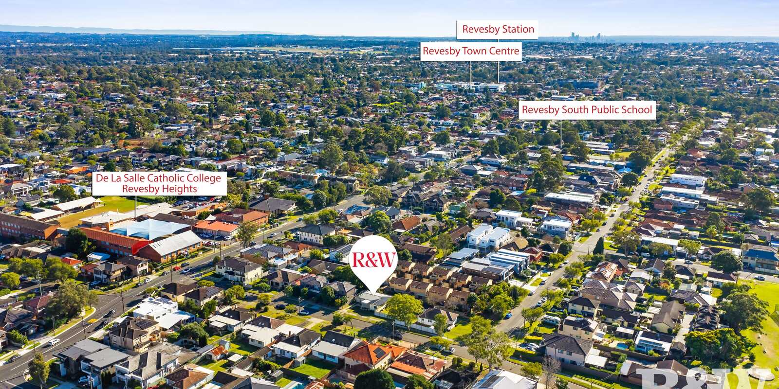 8 Edinburgh Drive Revesby Heights