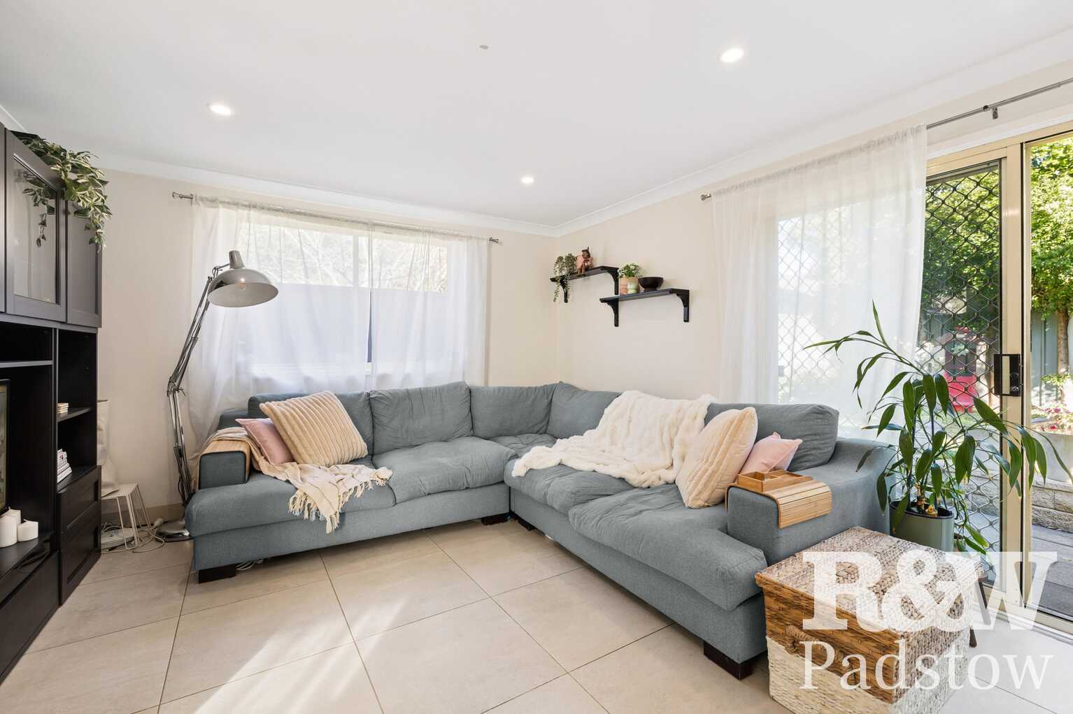 1/61A Courtney Road Padstow