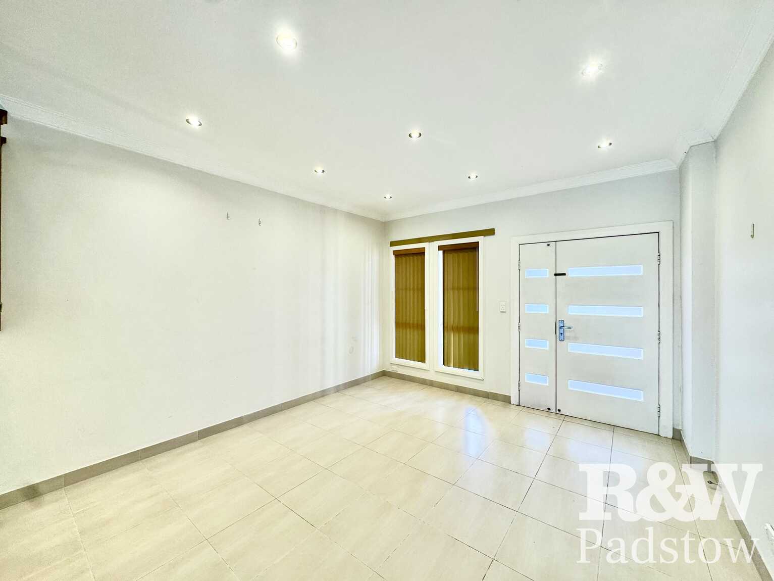 2A McKevitte Avenue East Hills