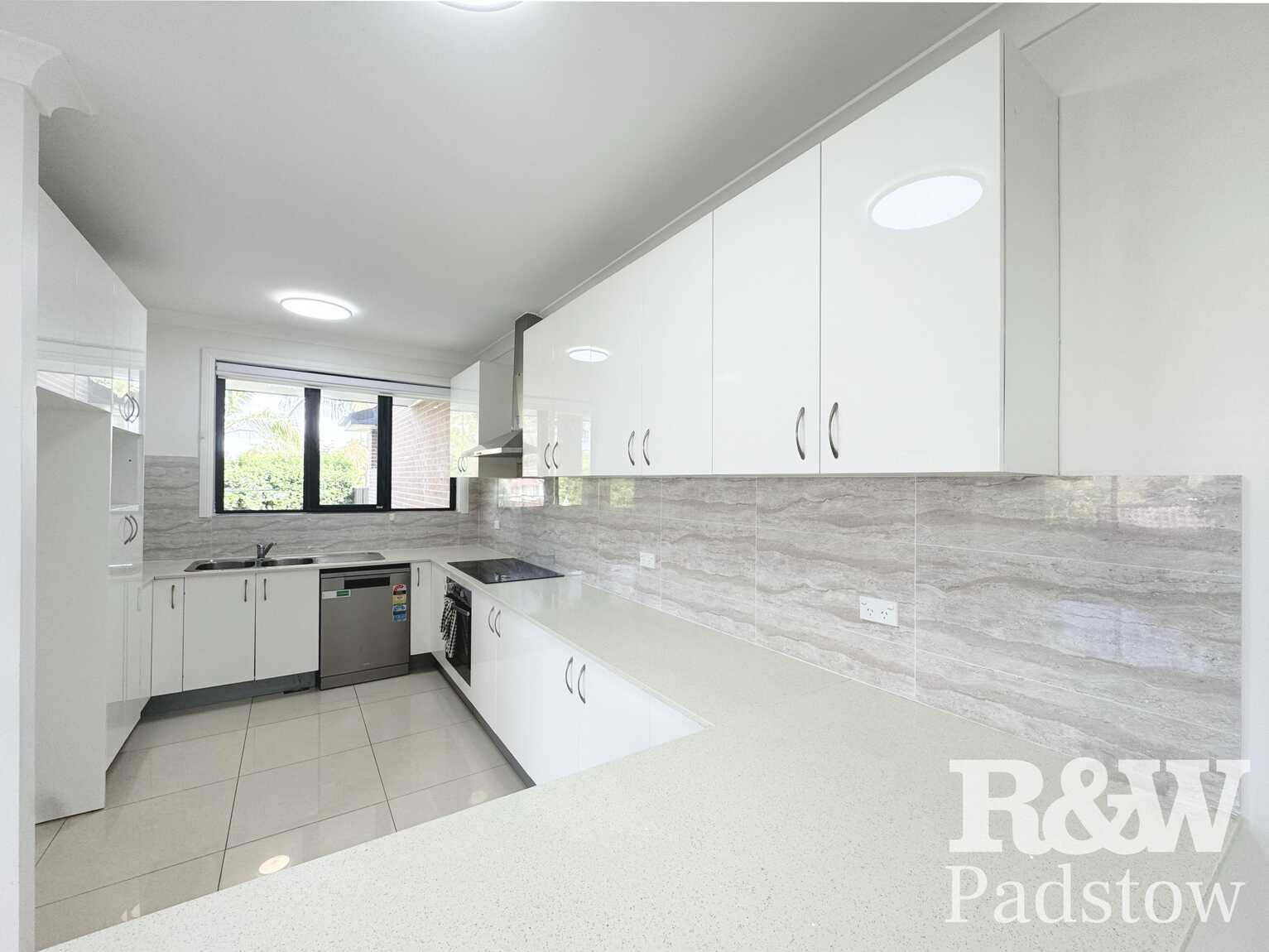 140A The River Road Revesby 140A The River Road Revesby