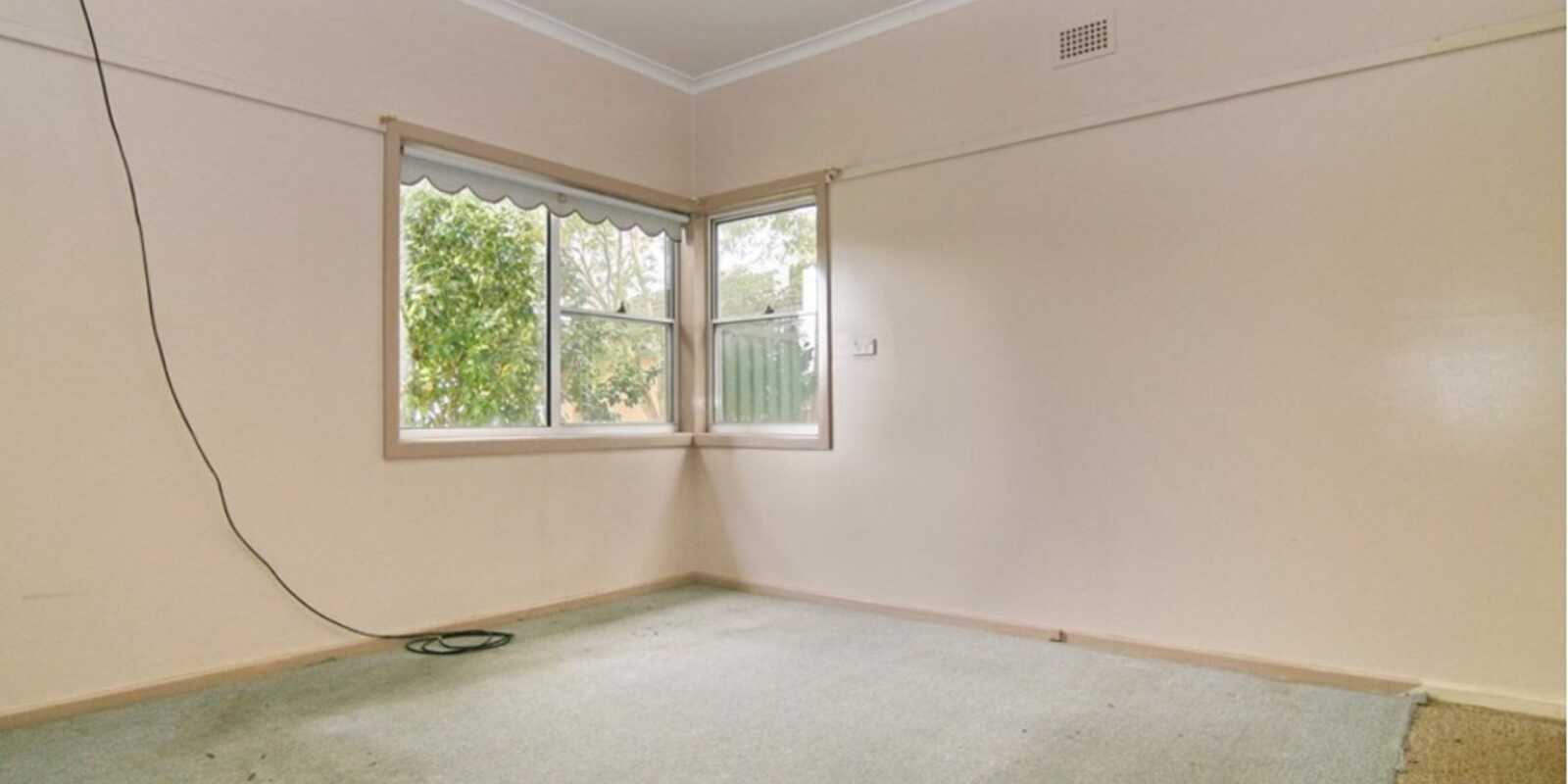 76 Lucas Road East Hills
