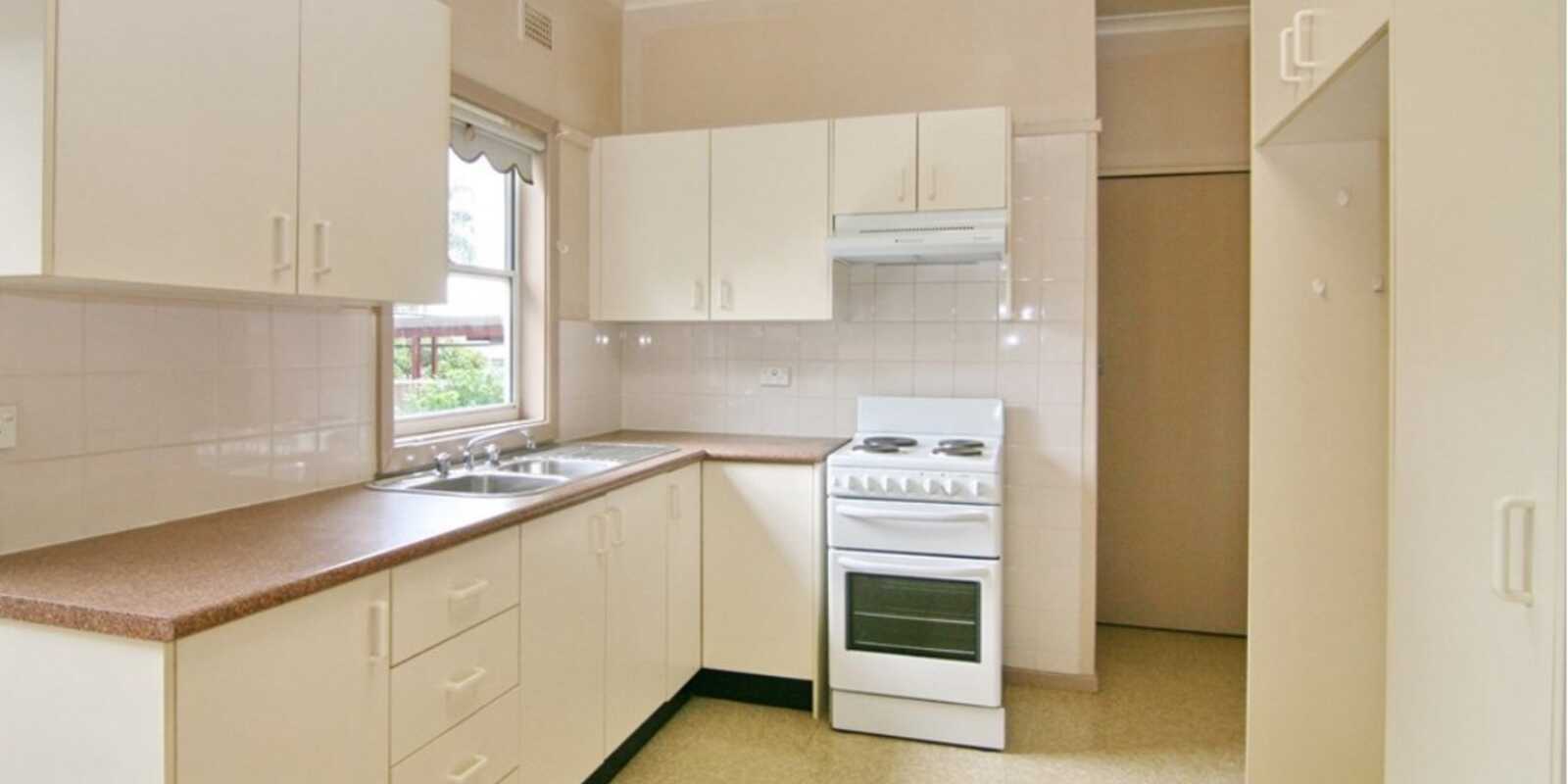 76 Lucas Road East Hills