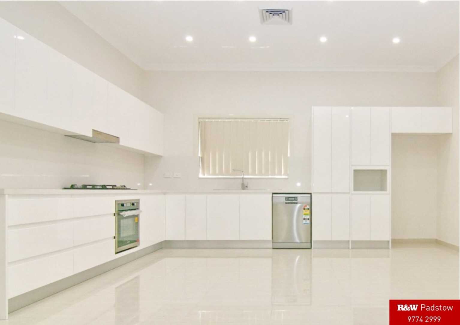 102 Alma Road Padstow